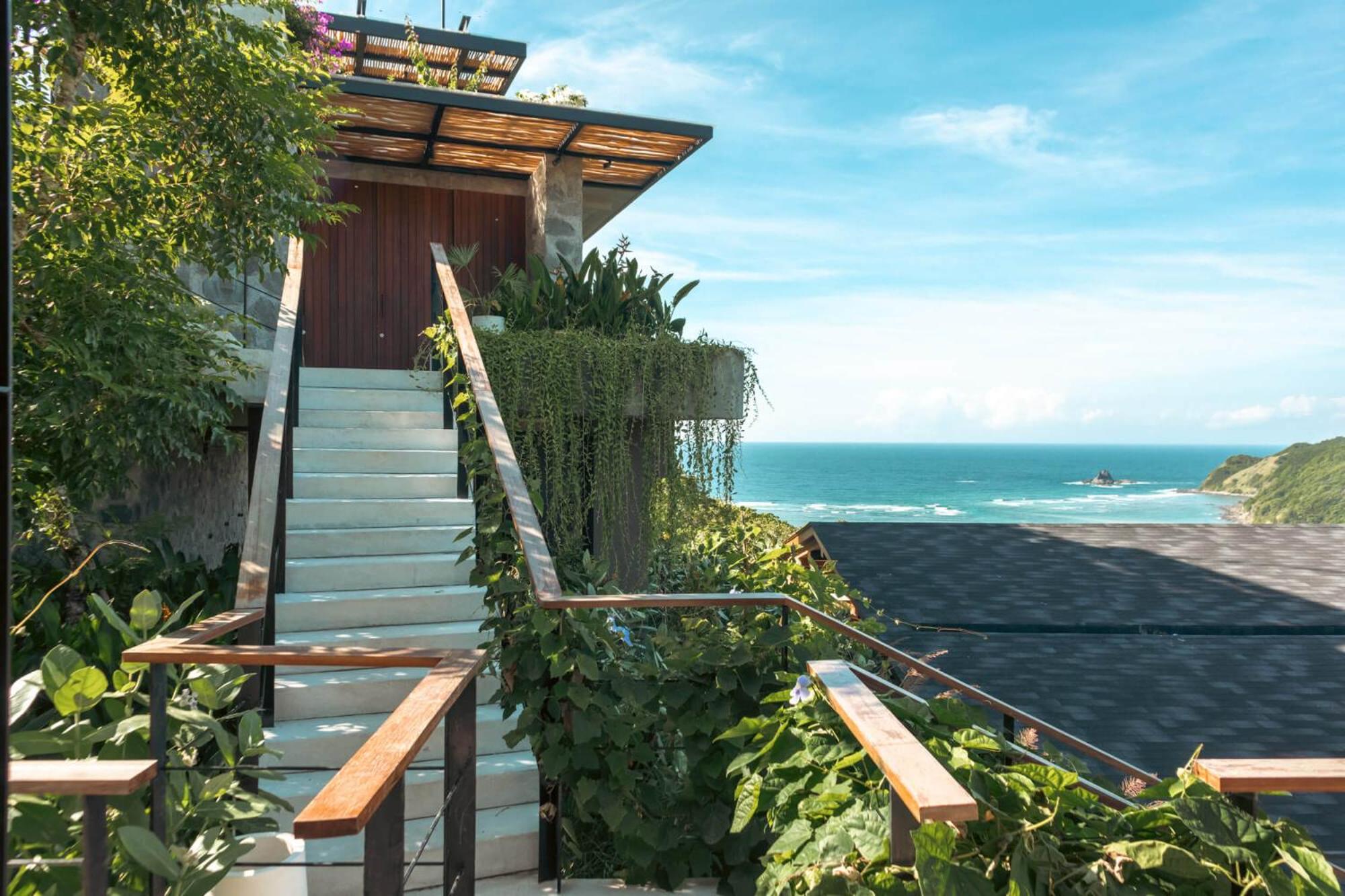Four Bedroom Villa GEM with Sea View - Photo 6