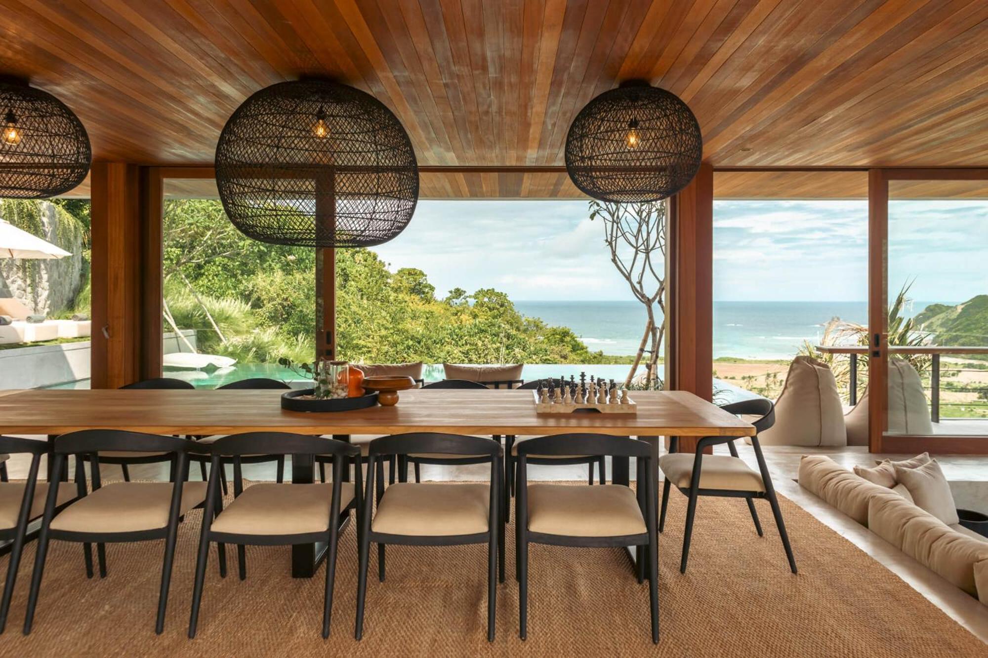 Four Bedroom Villa GEM with Sea View - Photo 3