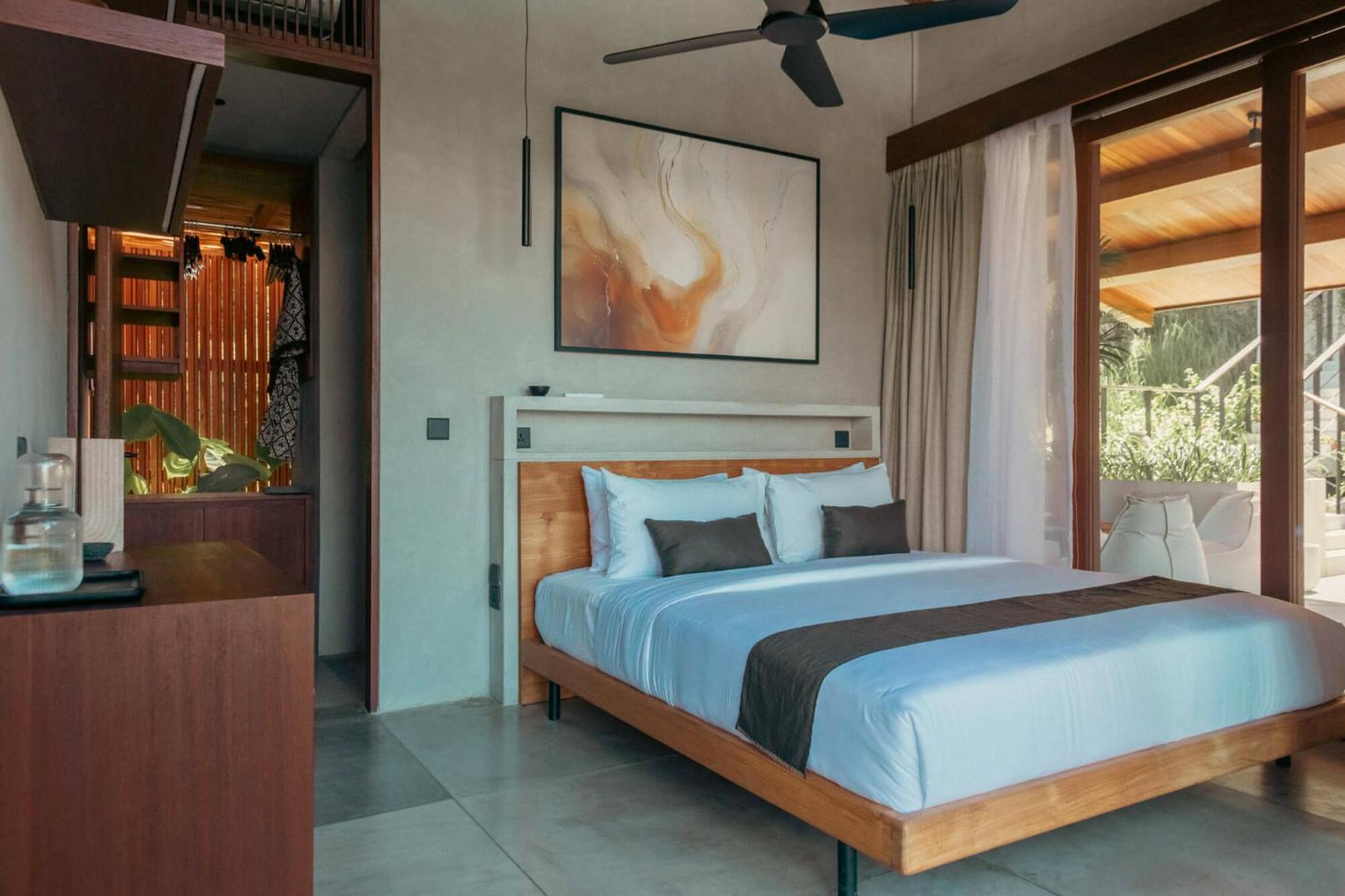 Four Bedroom Villa GEM with Sea View - Photo 19
