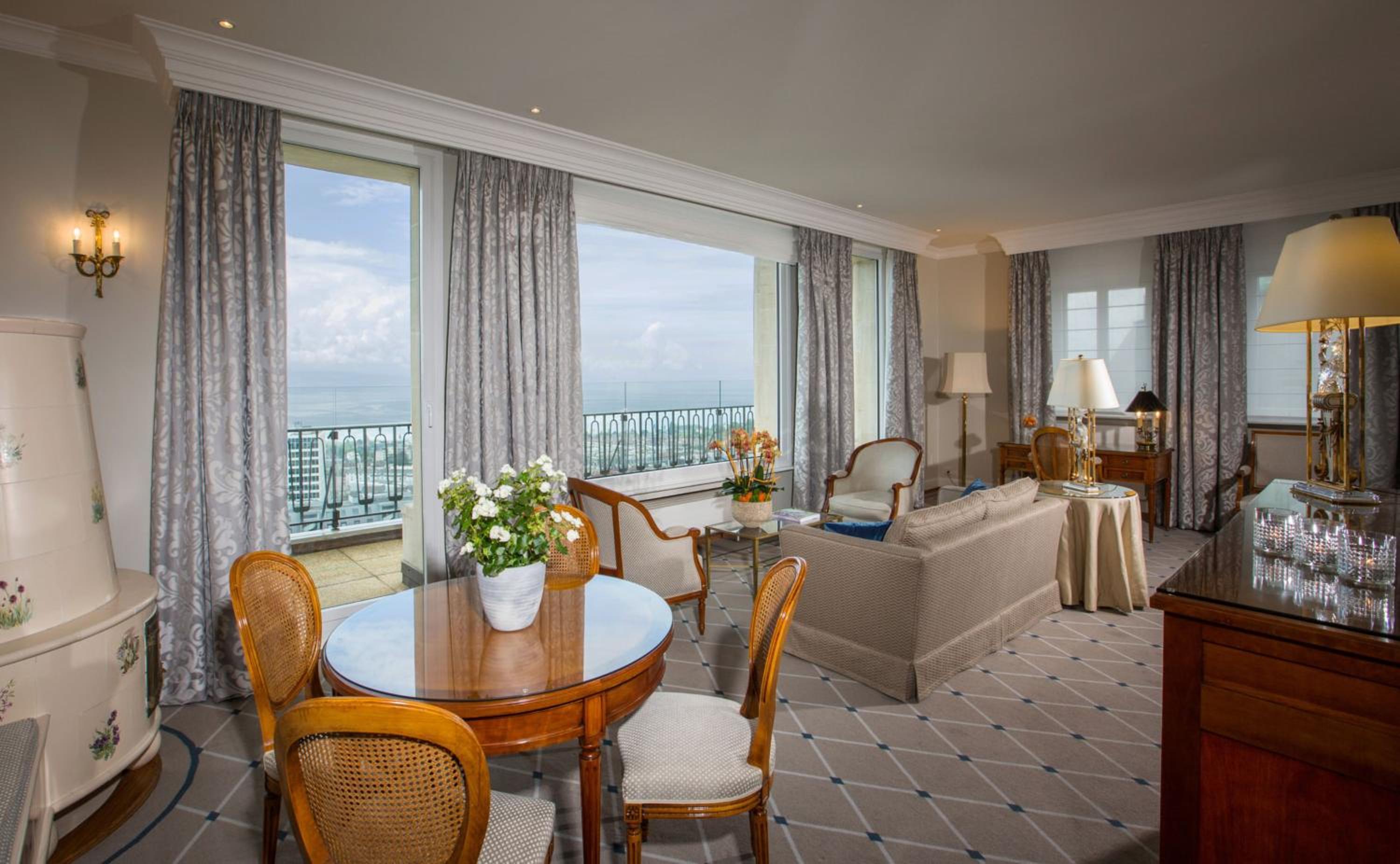 Executive Suite