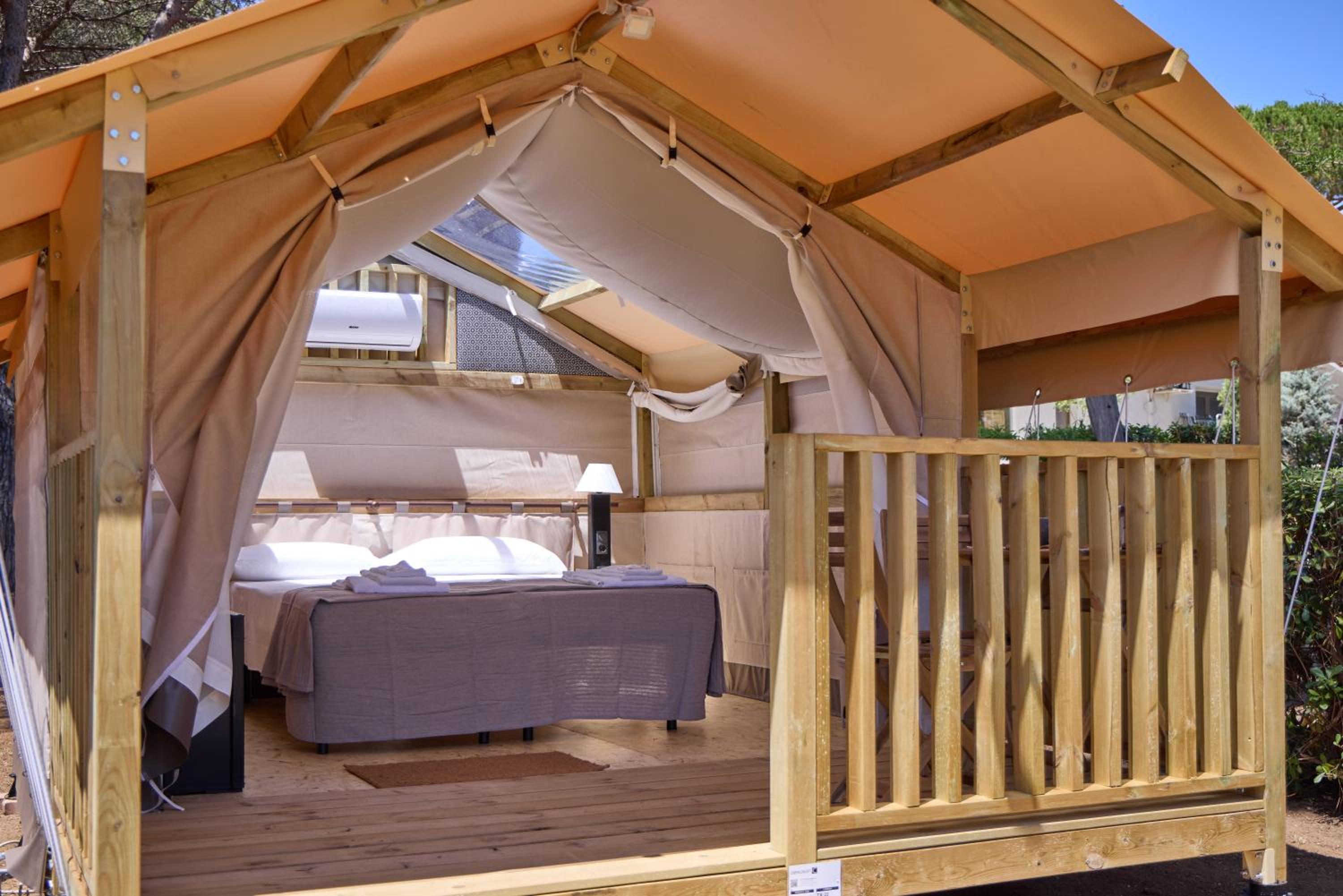 Standard Lodge photo 3