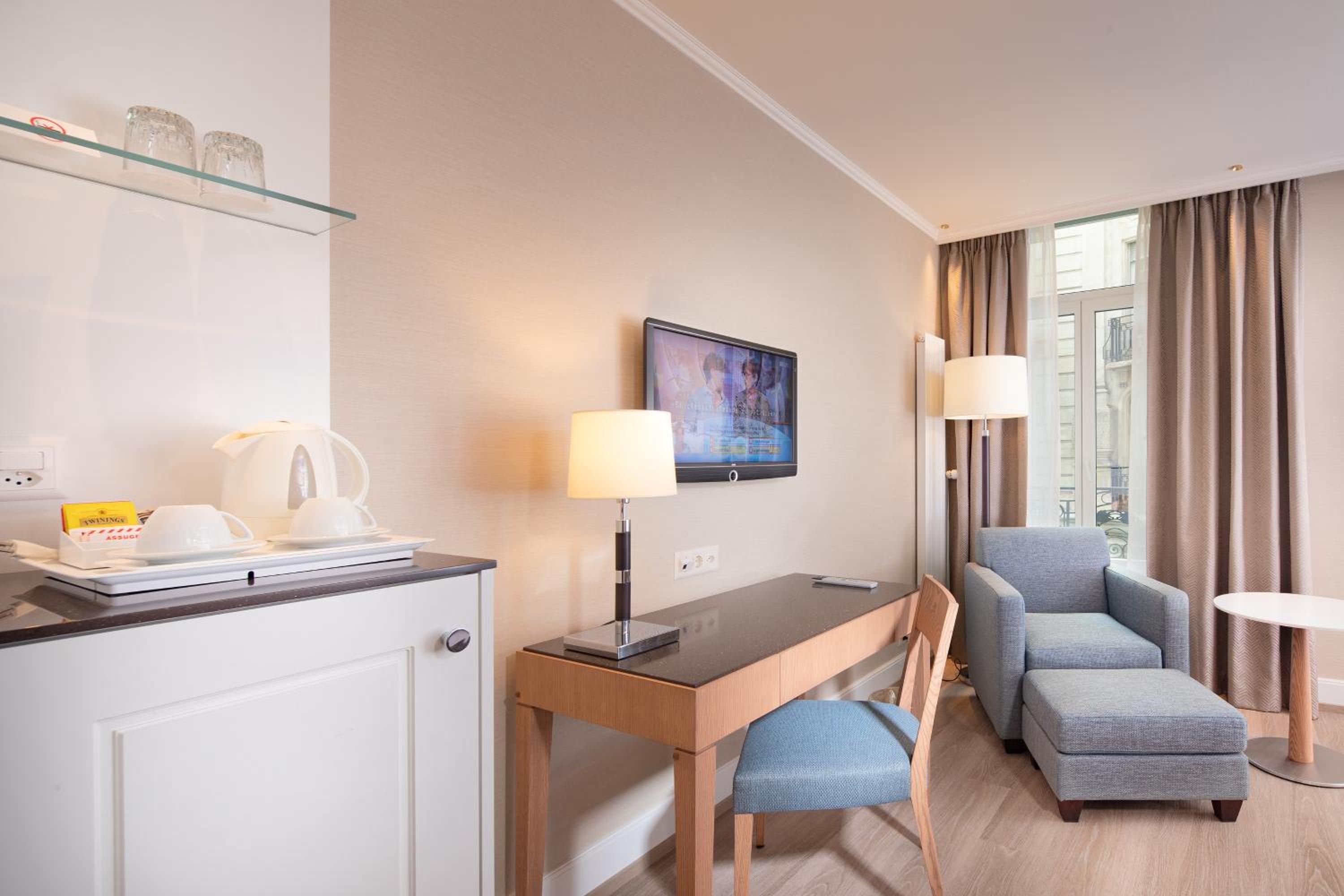 Available room