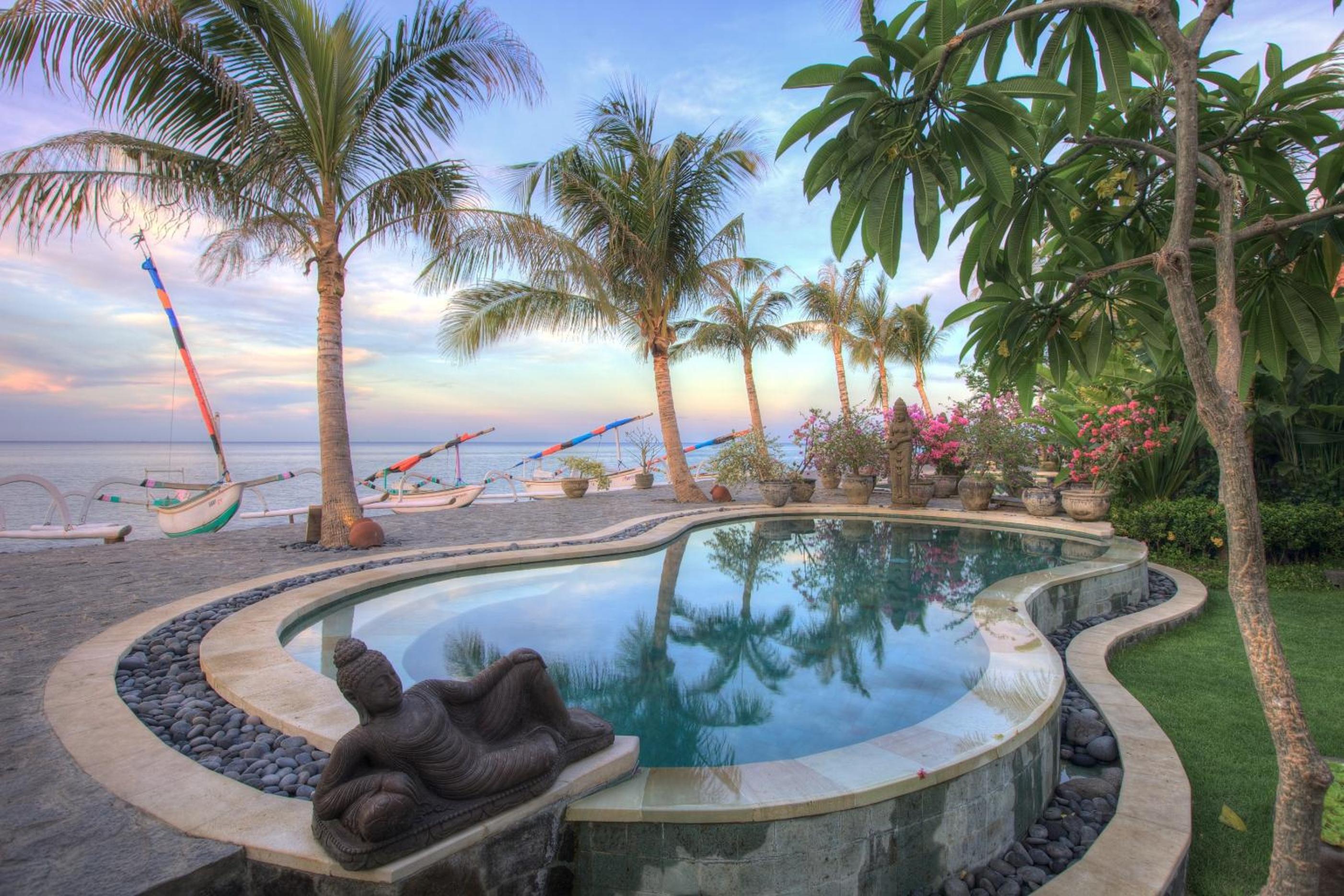 Villa - Beach Front photo 3