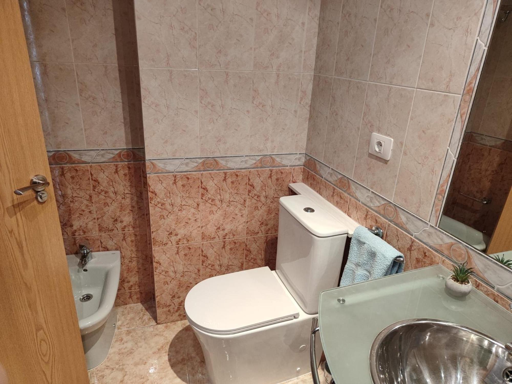 Double Room with Private Bathroom photo 3
