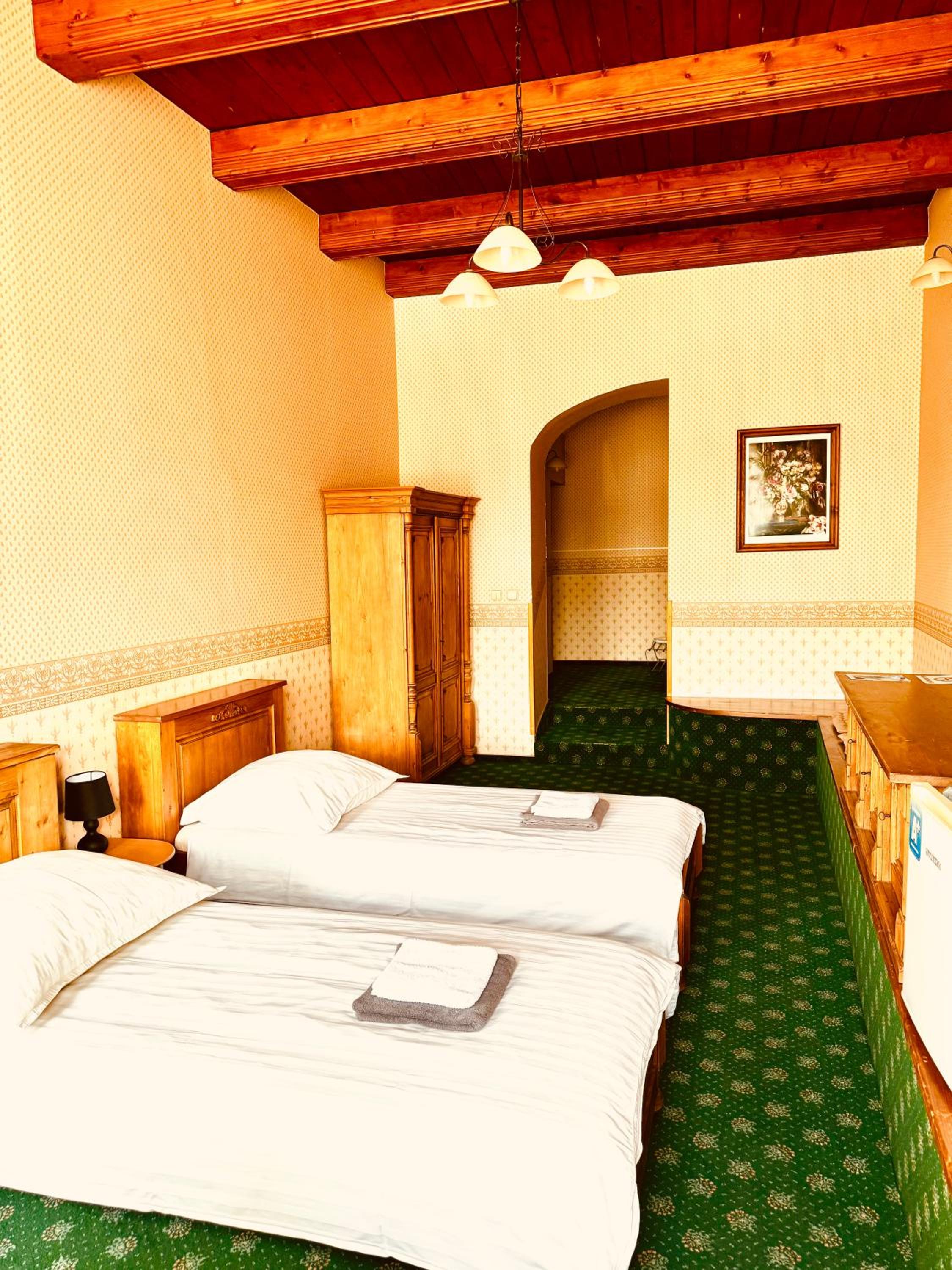 Double Room With Private Bathroom photo 1