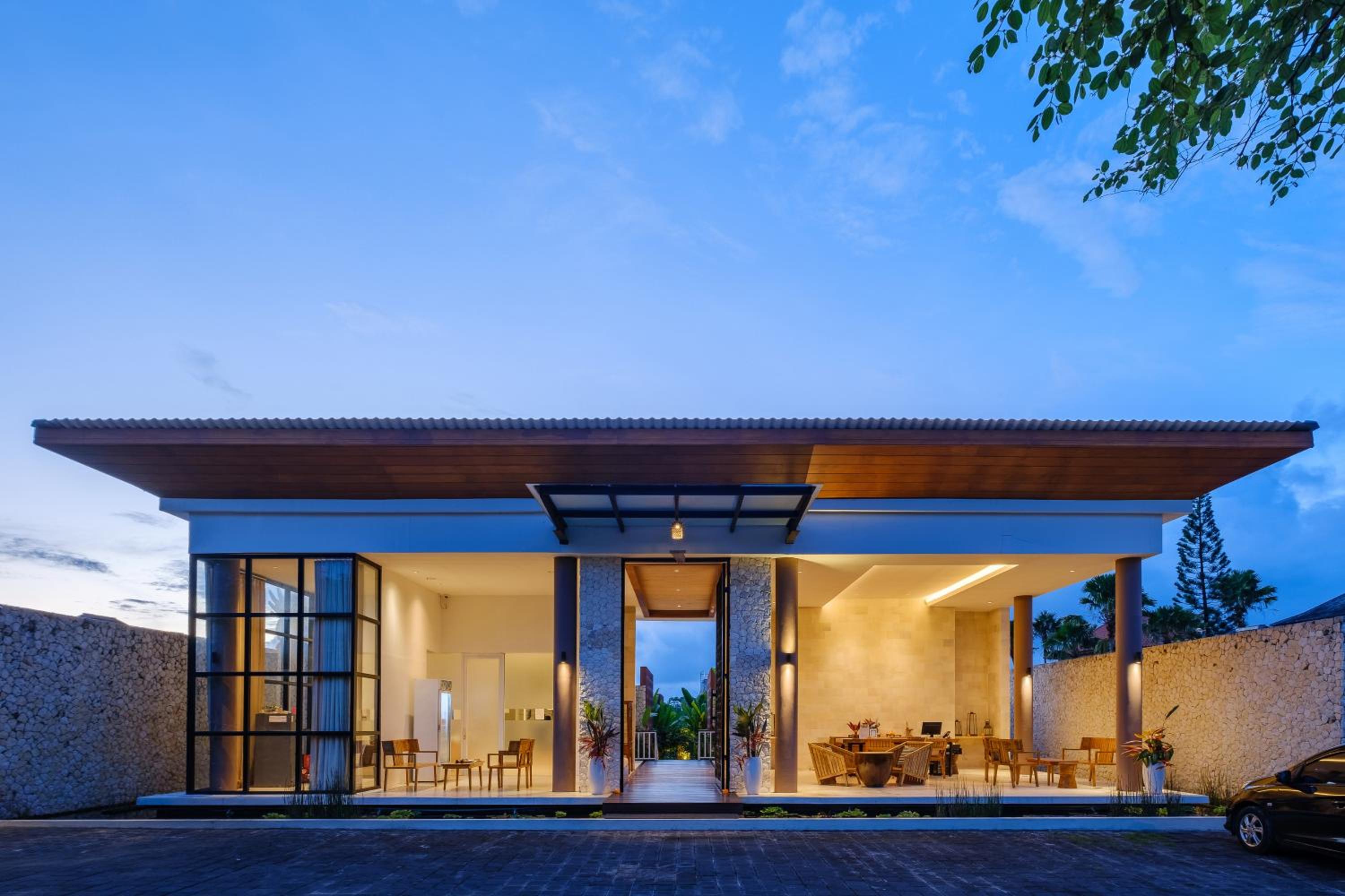 One-Bedroom Villa with Private Pool - Photo 16