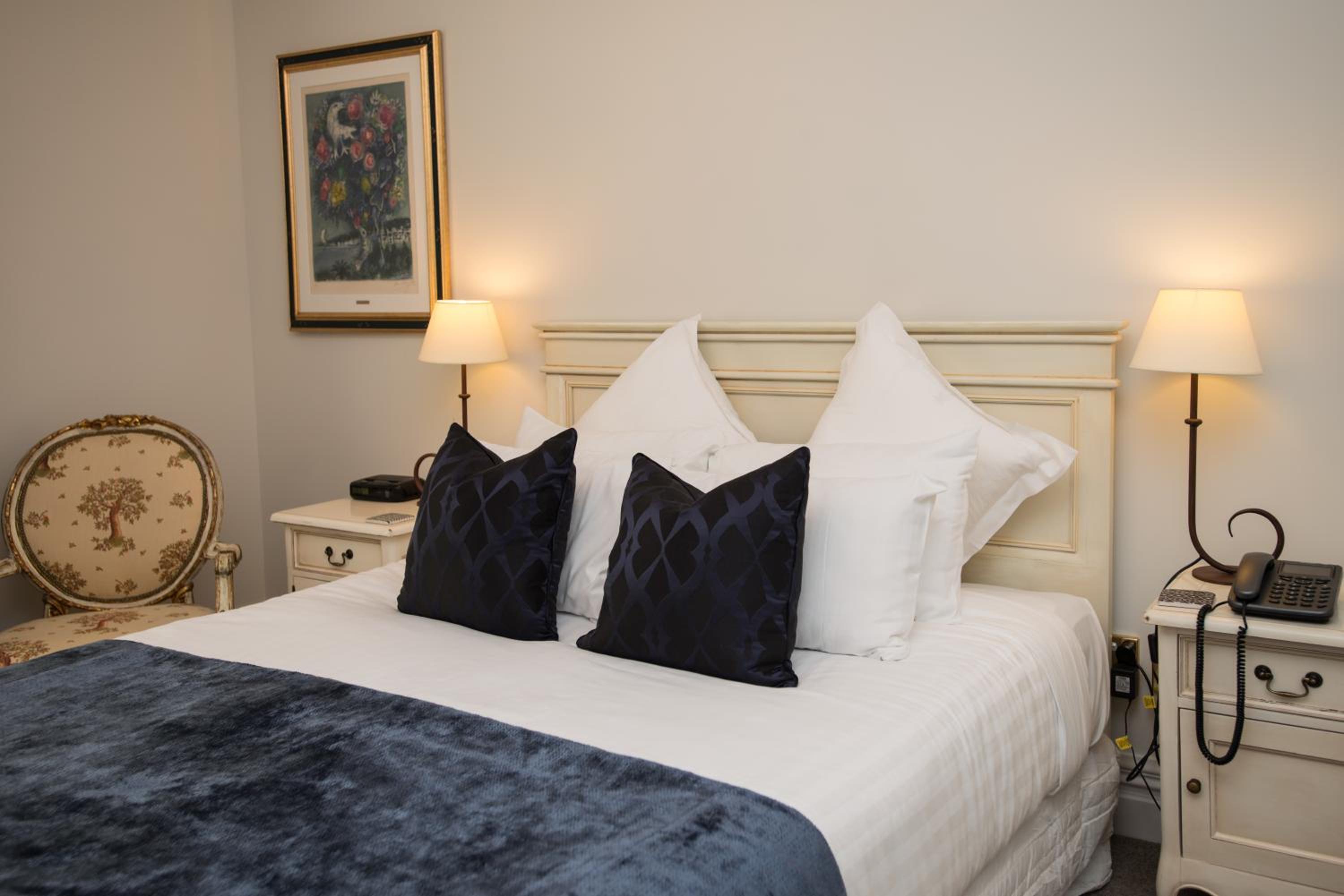 Deluxe King Room - Photo 3