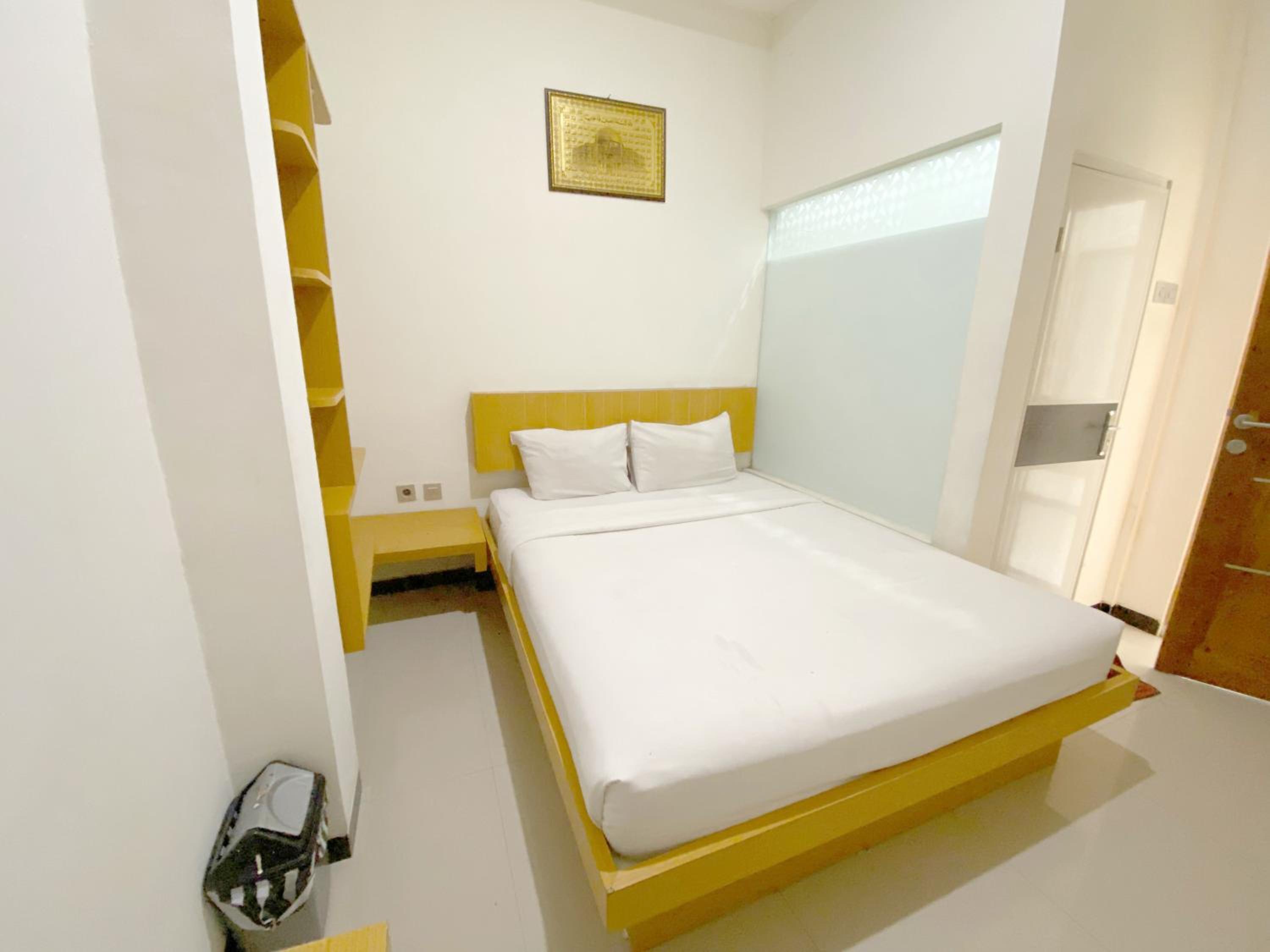Standard Double Room photo 3