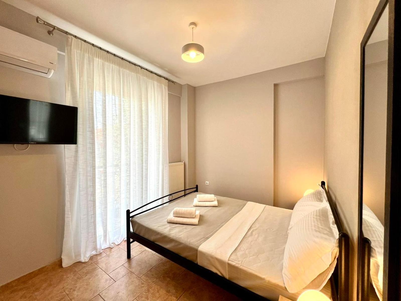 Two-Bedroom Apartment photo 2