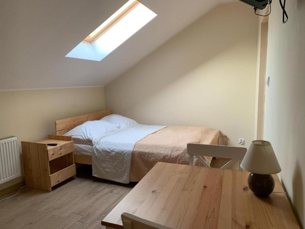 Budget Double Room photo 2