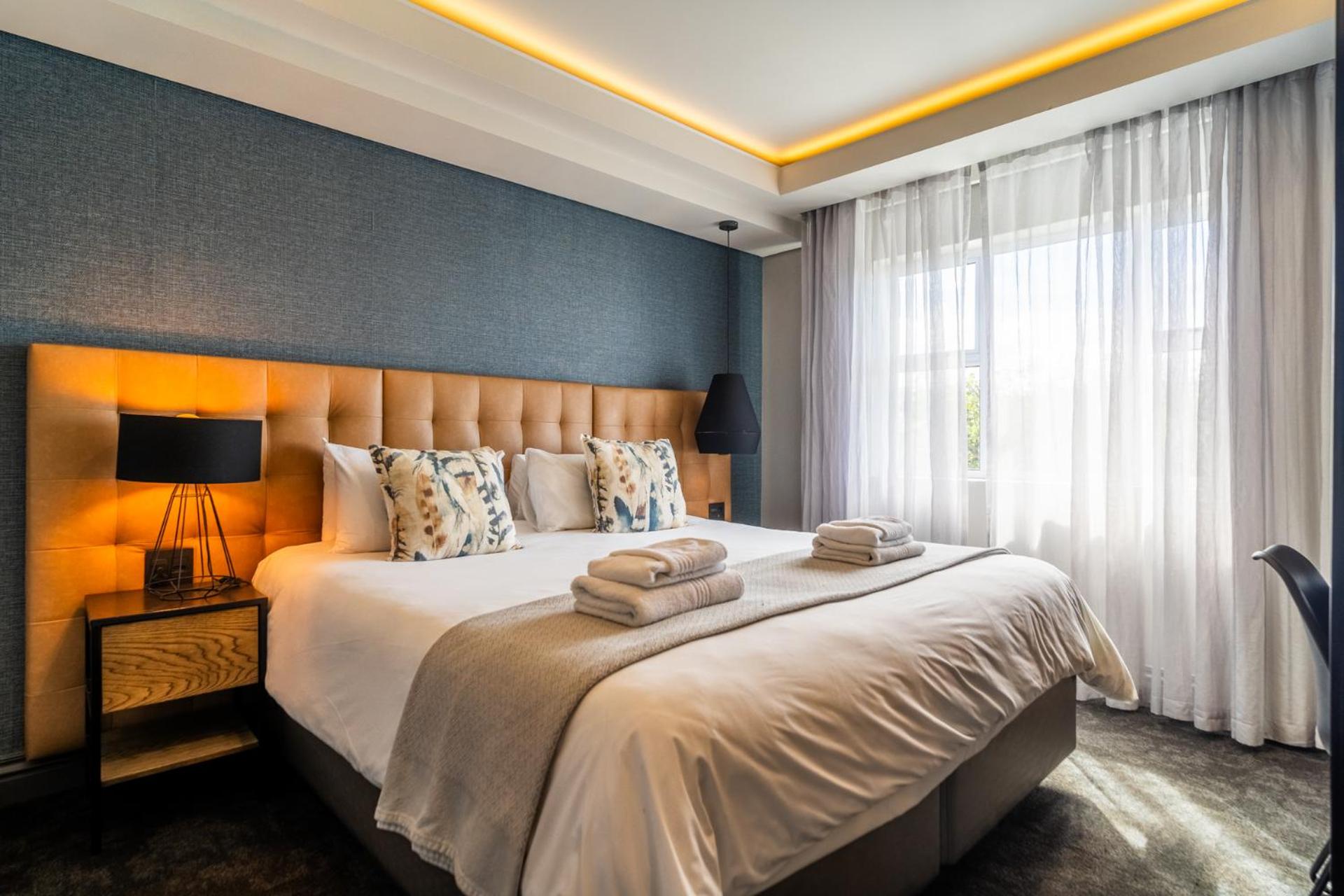 2 Sleeper B&B Room Double (Queen)