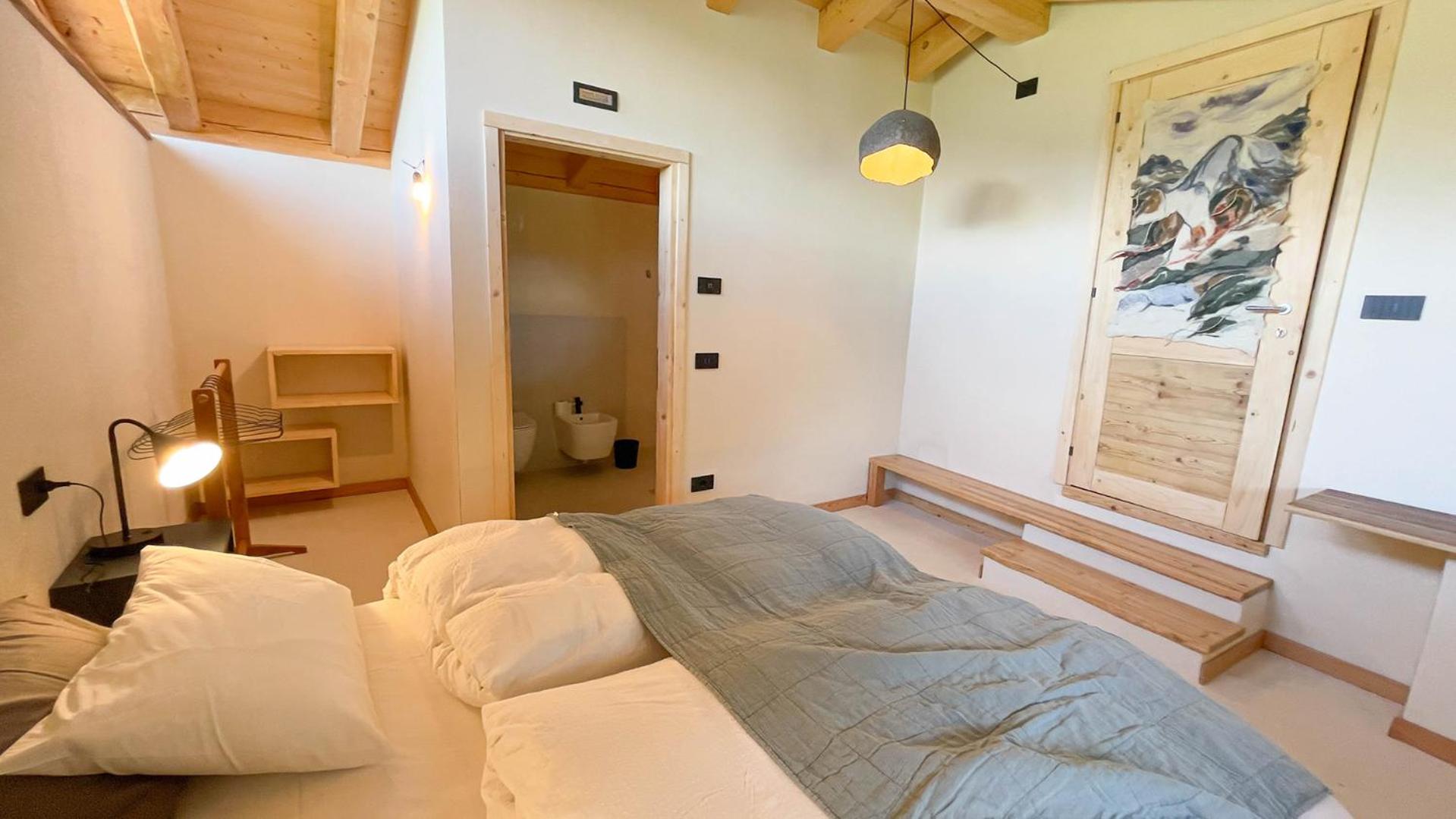 Double Room with Private Bathroom photo 2