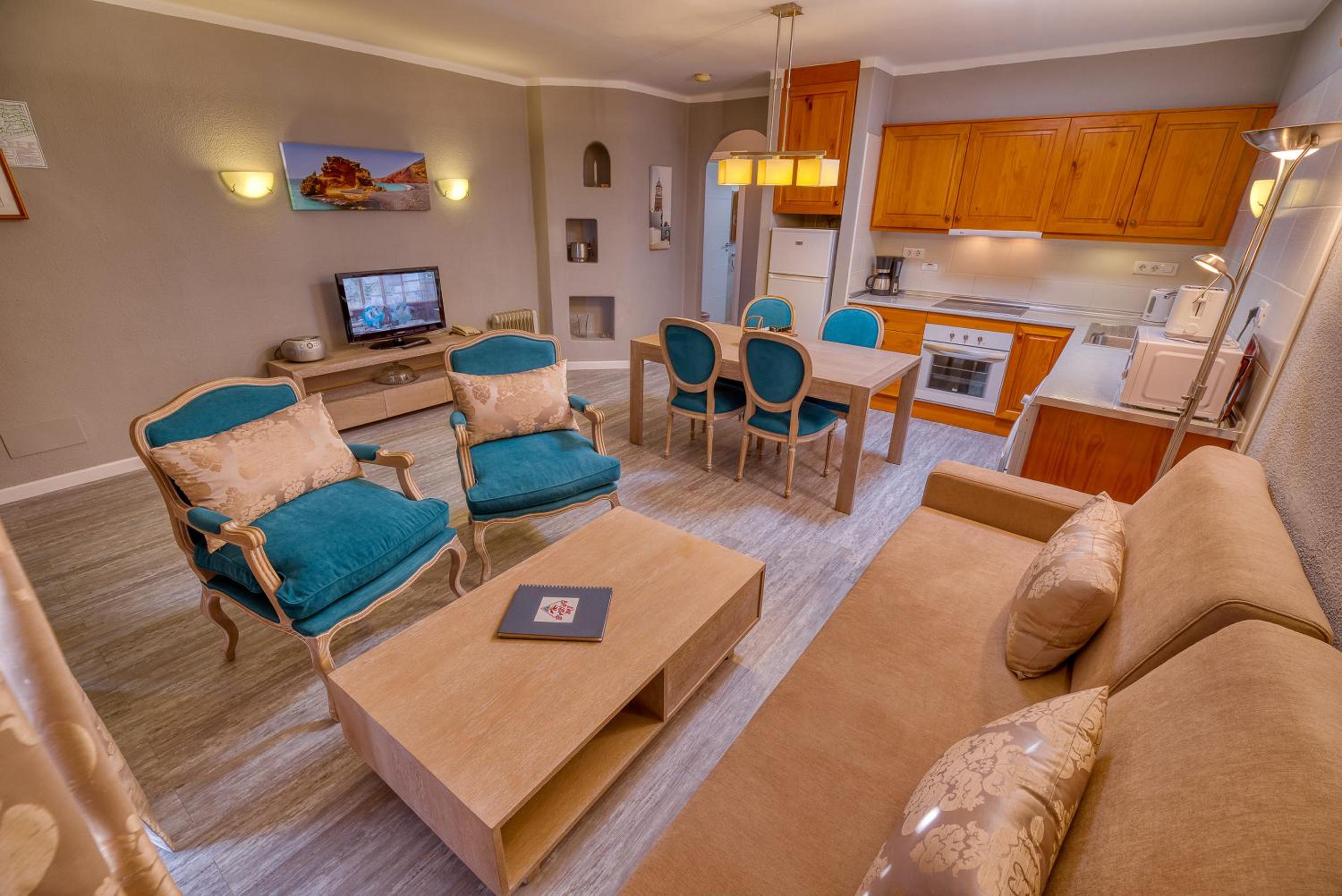 Casa de Tres Dormitorios (6 Adultos)