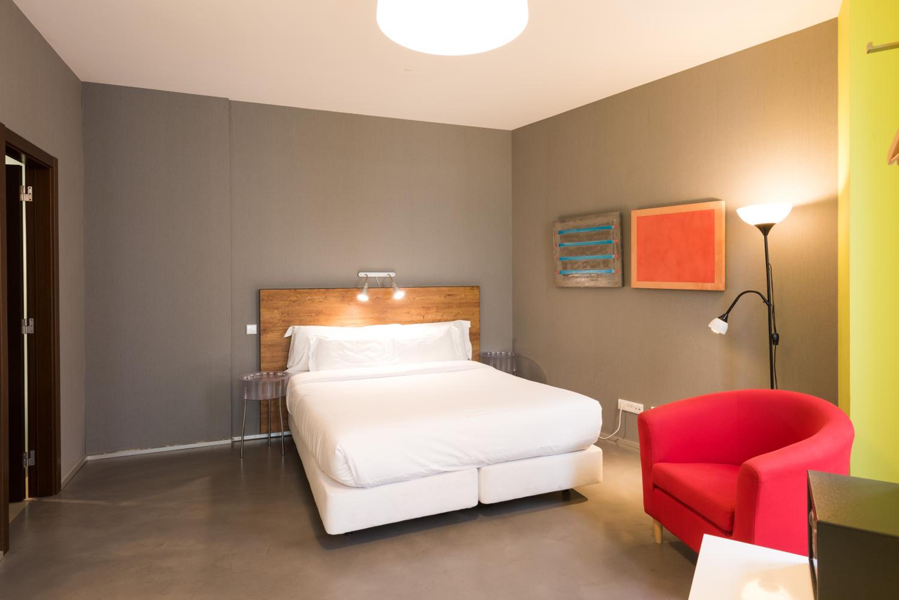 Superior Double or Twin Room - Photo 19