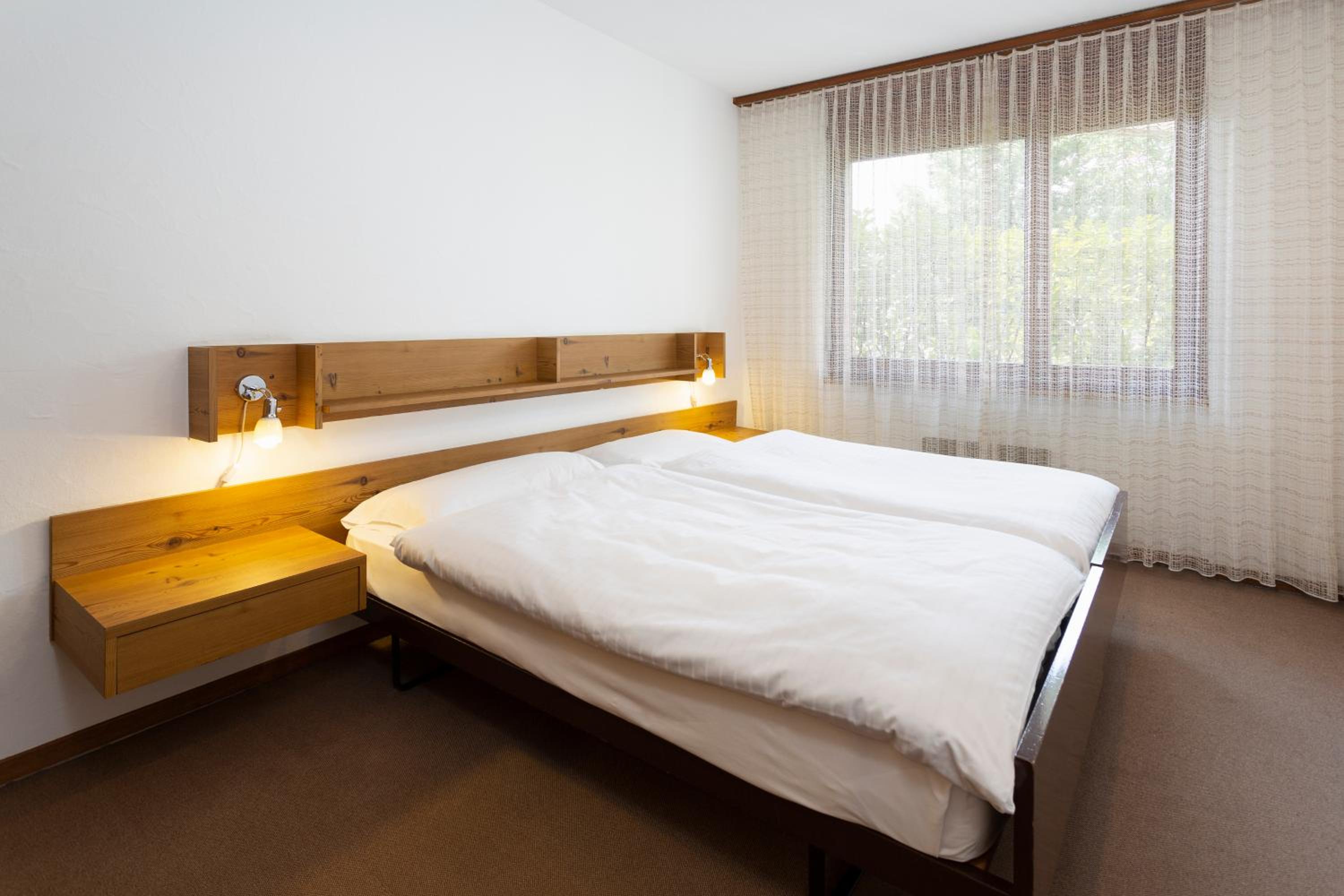 Two-Bedroom Apartment with Mountain View photo 1