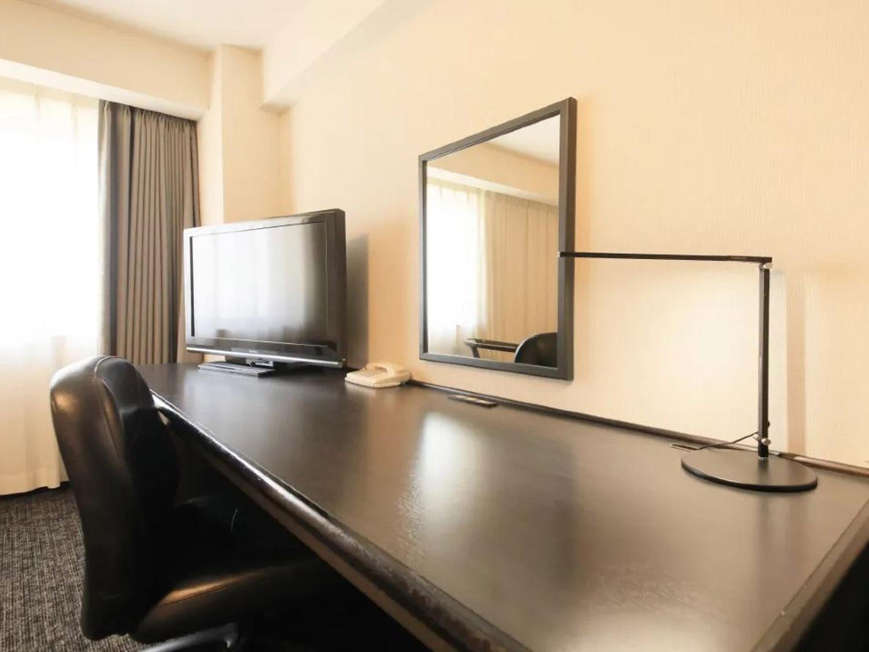 Single Room - Non-Smoking - Photo 5