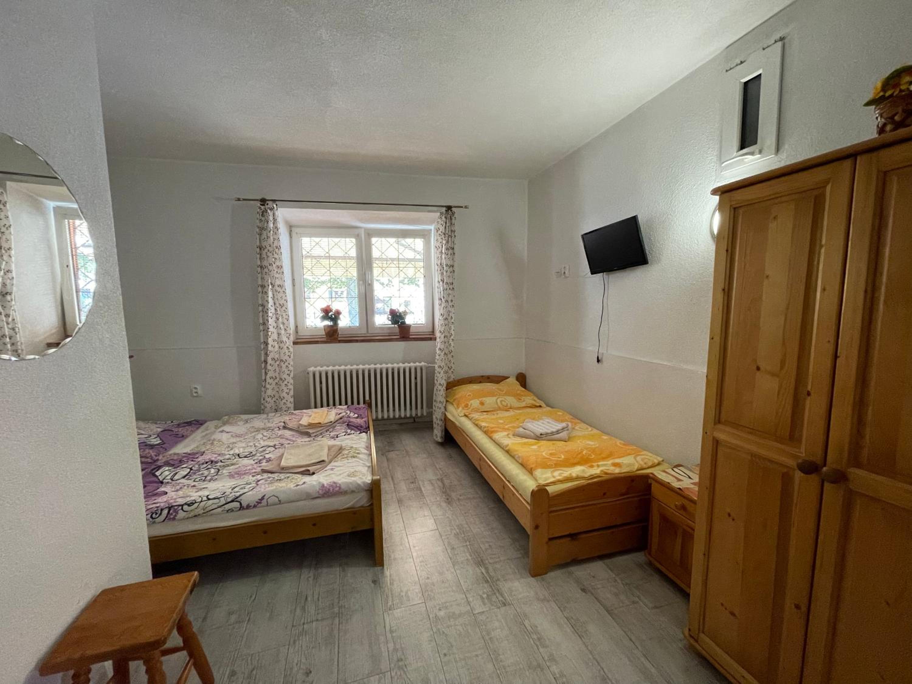 Budget Triple Room