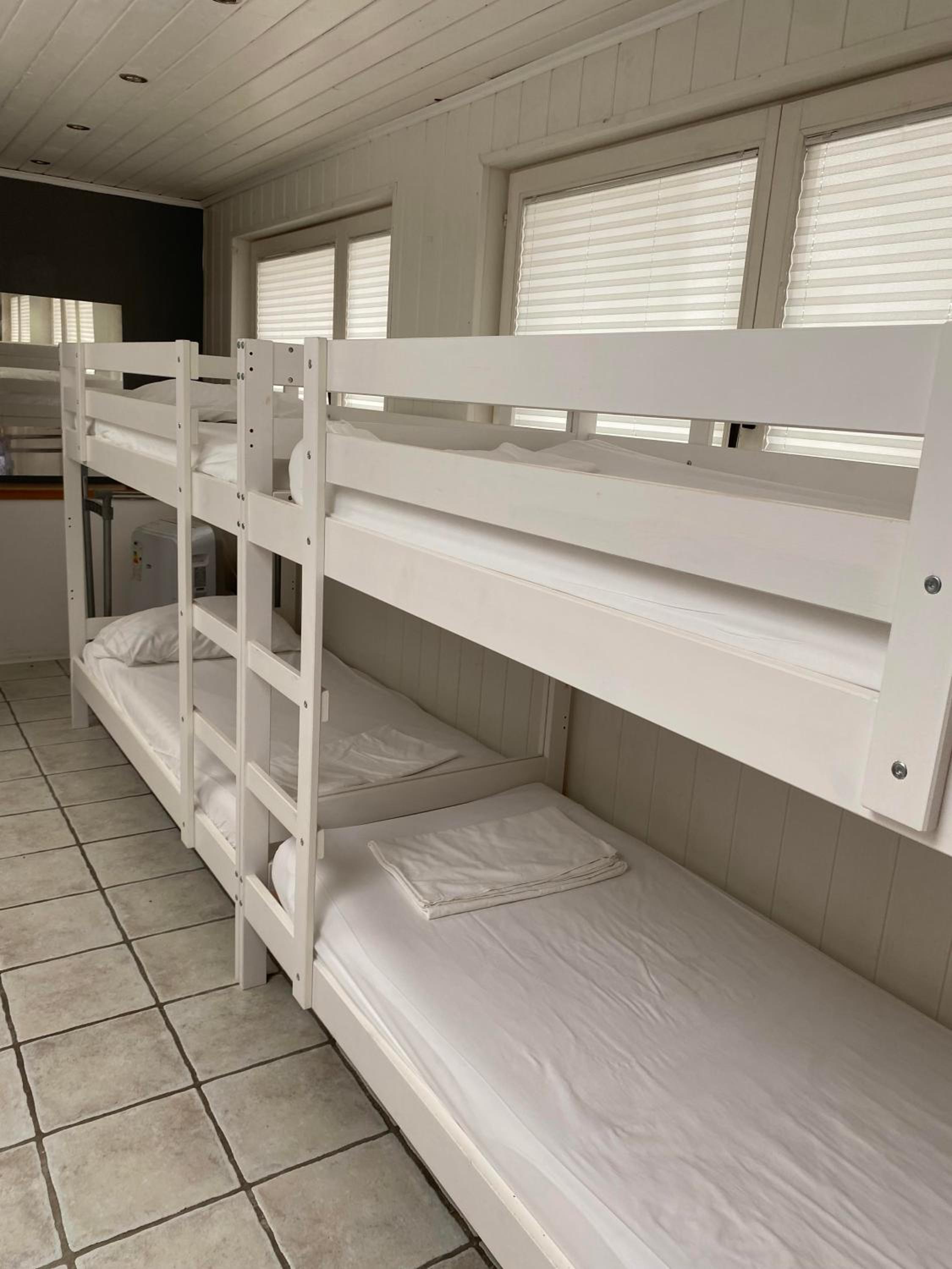 Bed in 10-Bed Mixed Dormitory Room photo 3