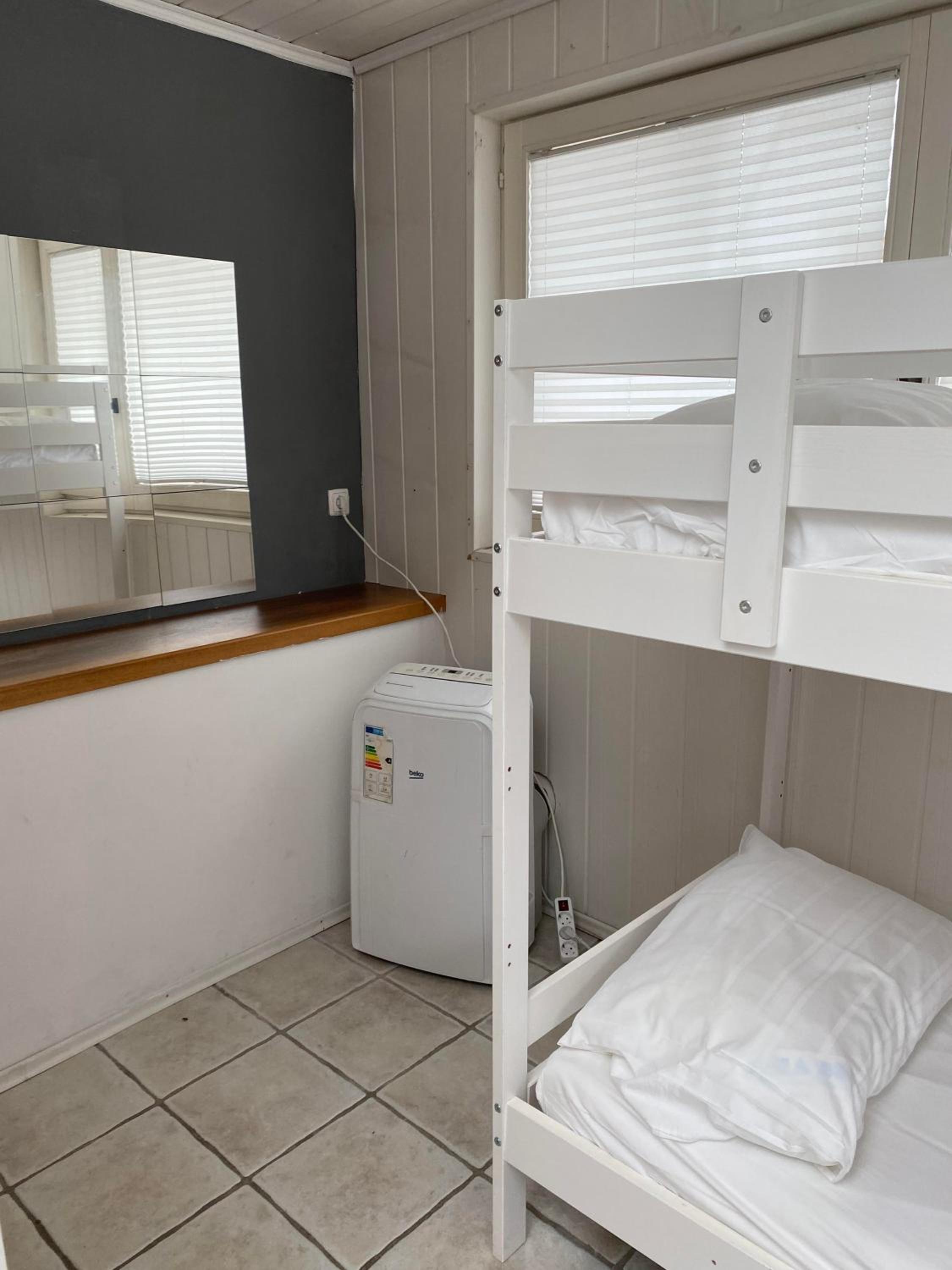 Bed in 10-Bed Mixed Dormitory Room photo 1
