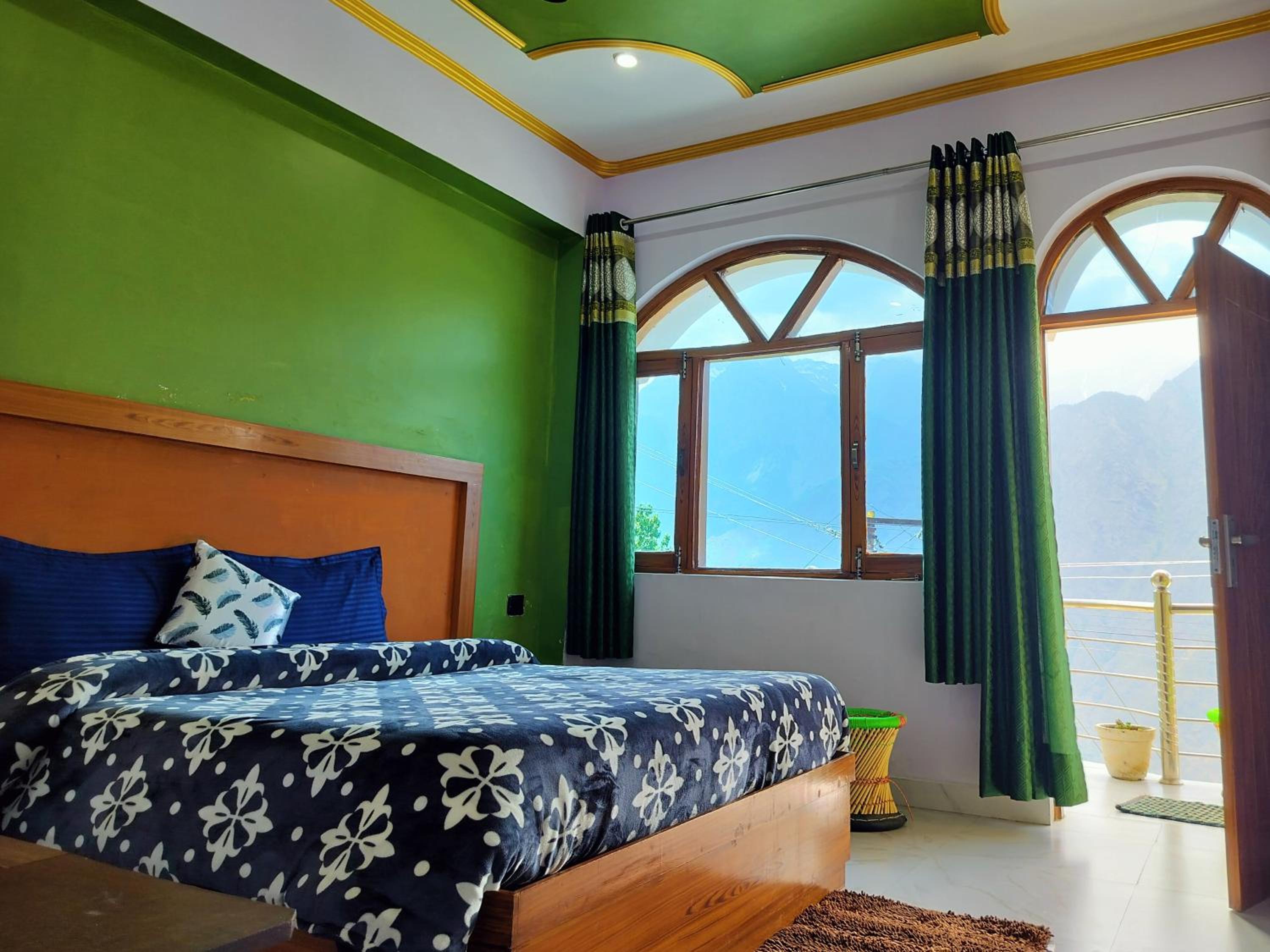Double Room With Mountain View