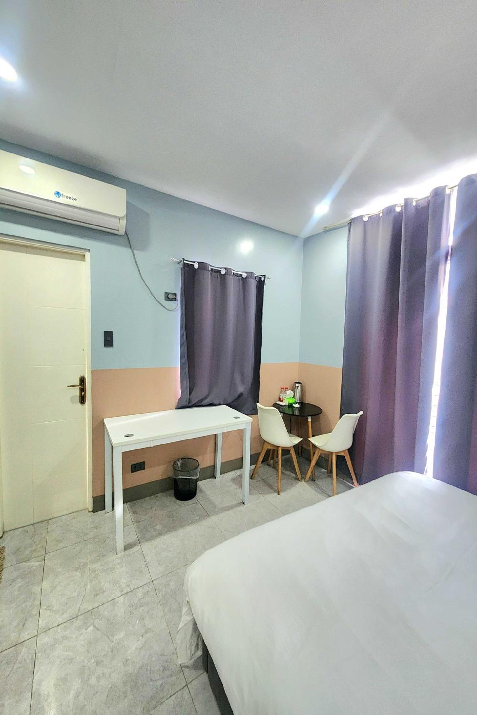 Deluxe Double Room - Photo 9