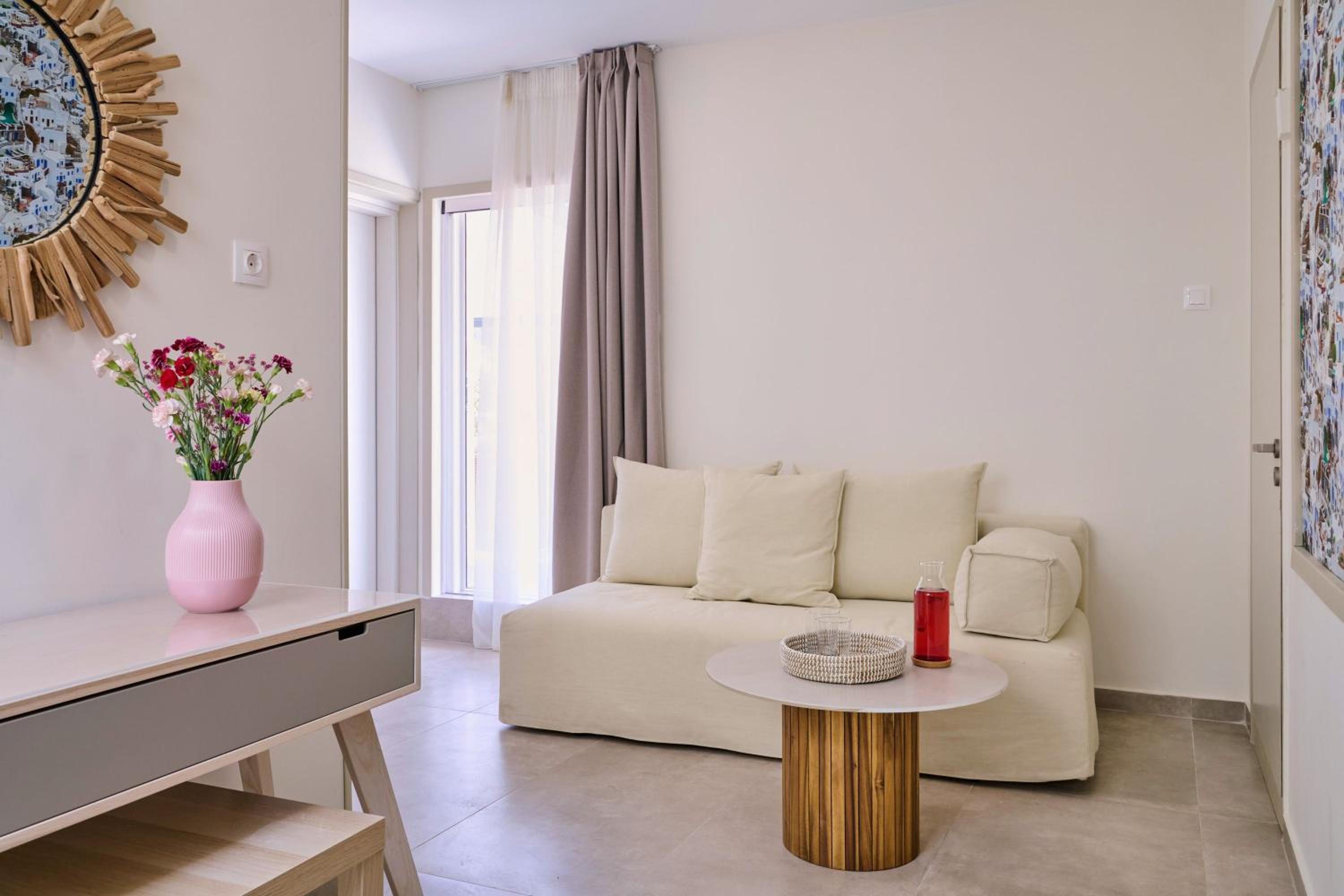 Apartment with View and Balcony photo 3