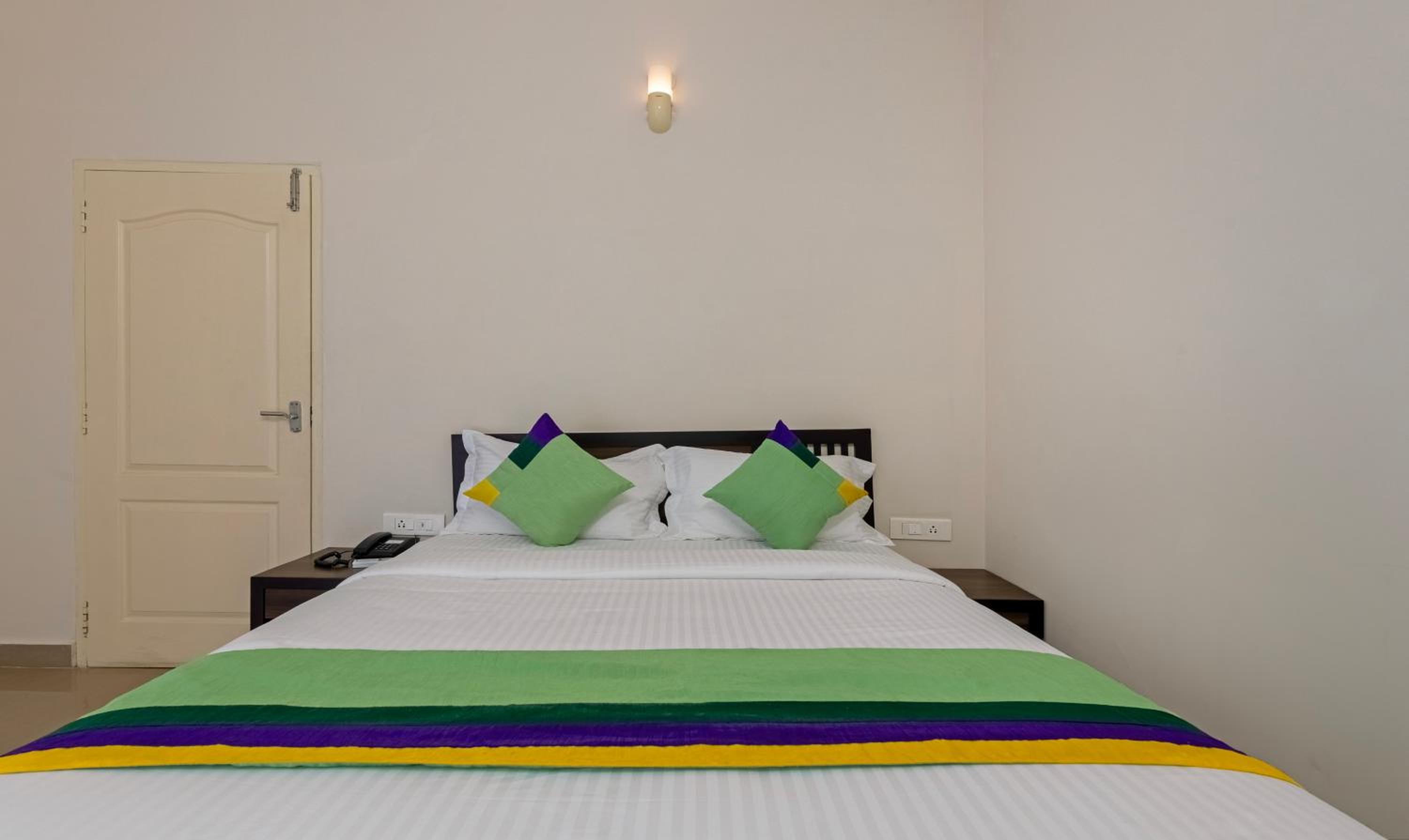Deluxe Double Room photo 3