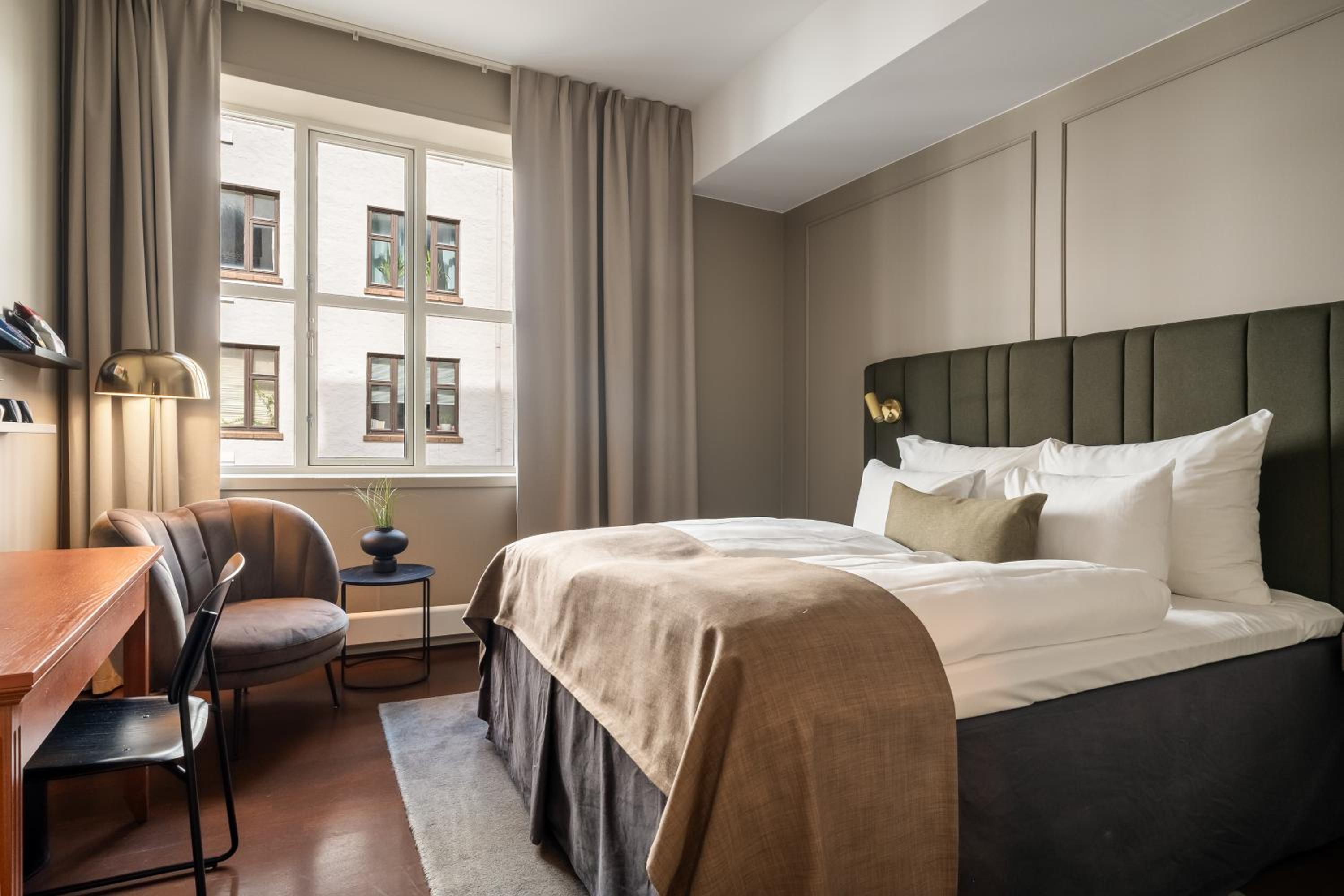 Standard Double Room - Photo 1
