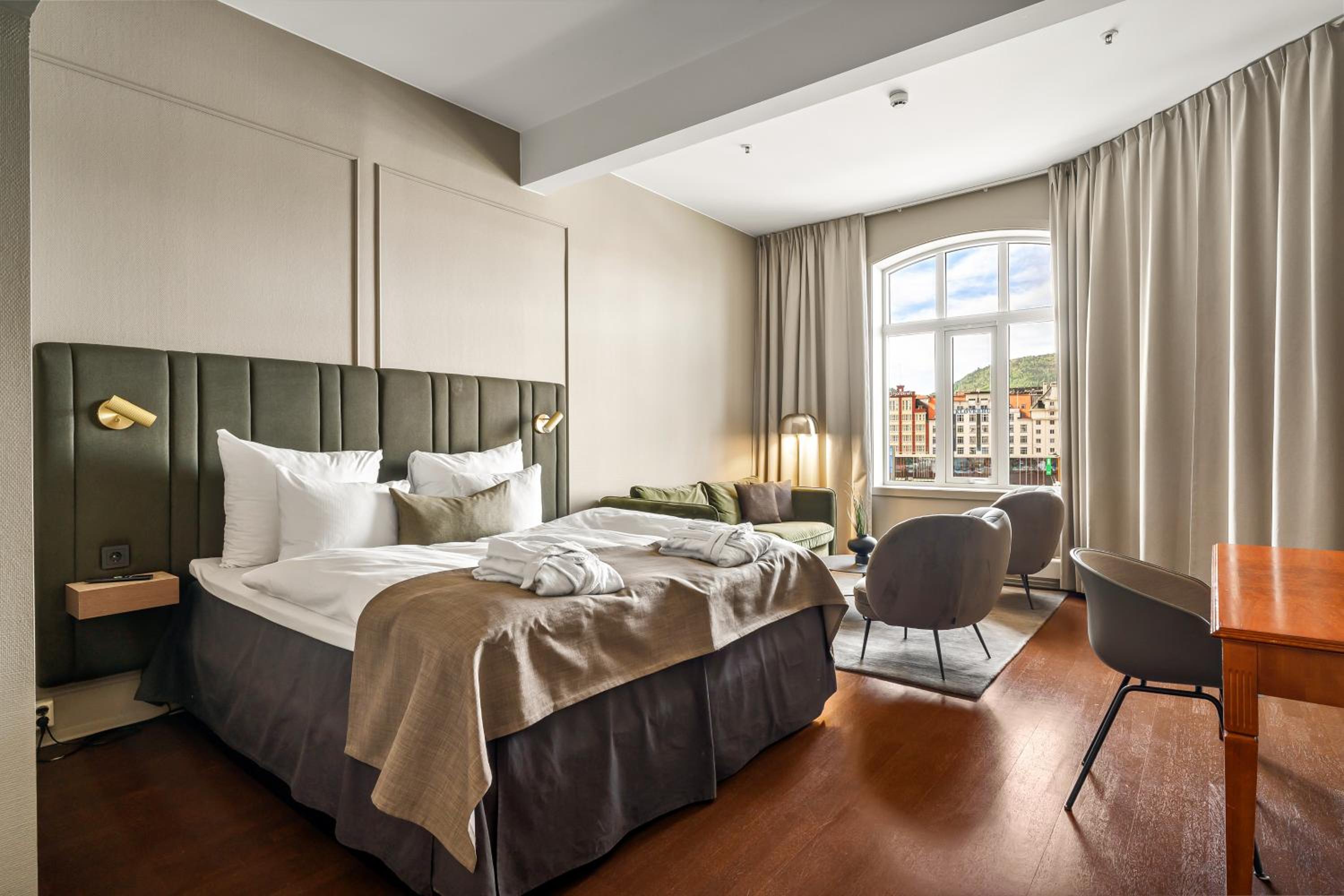 Deluxe Double Room - Photo 1