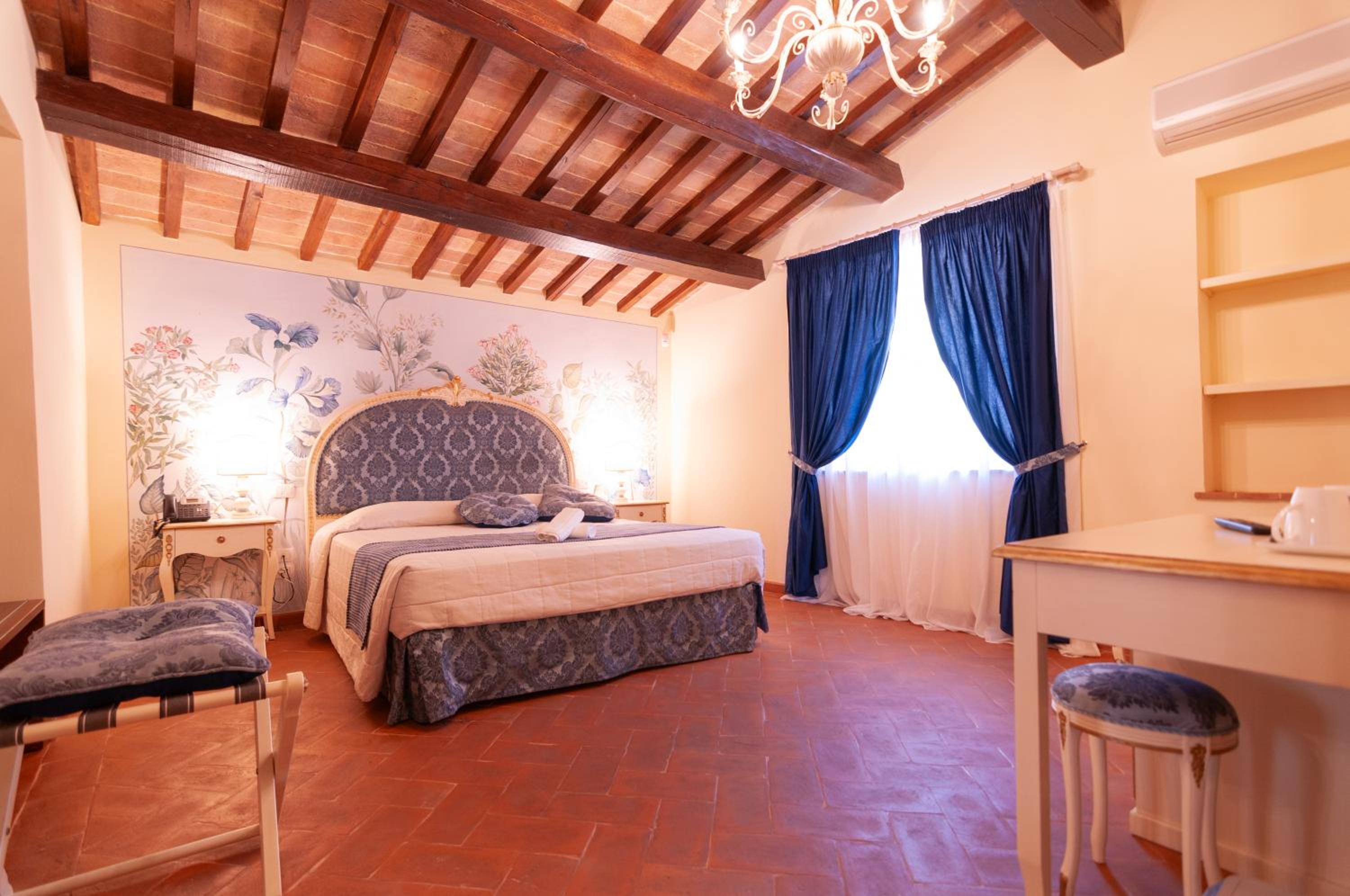 Deluxe Junior Suite