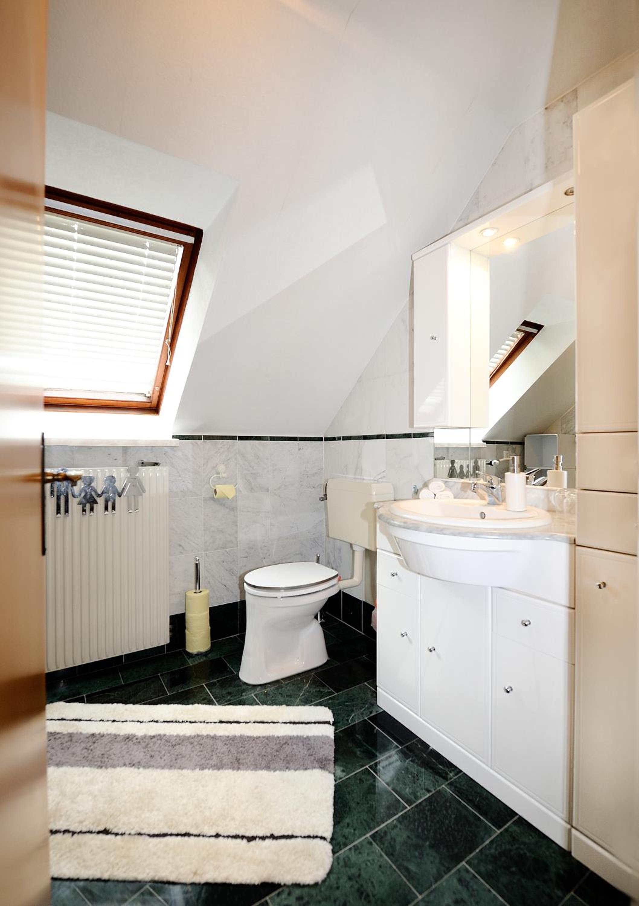Deluxe Double or Twin Room photo 2