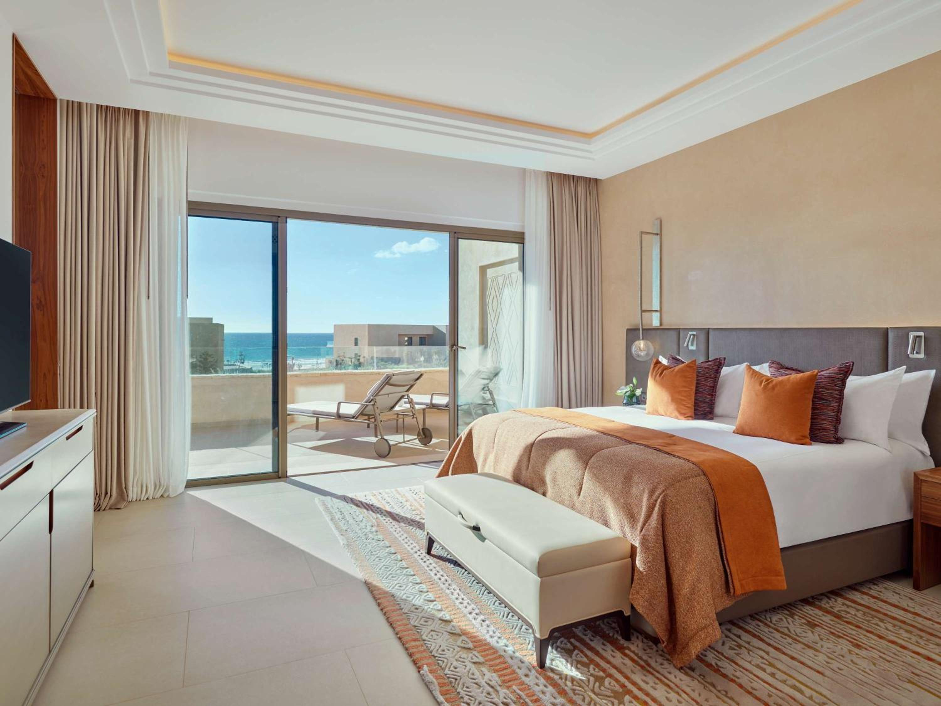 Fairmont One-Bedroom Suite - Photo 2