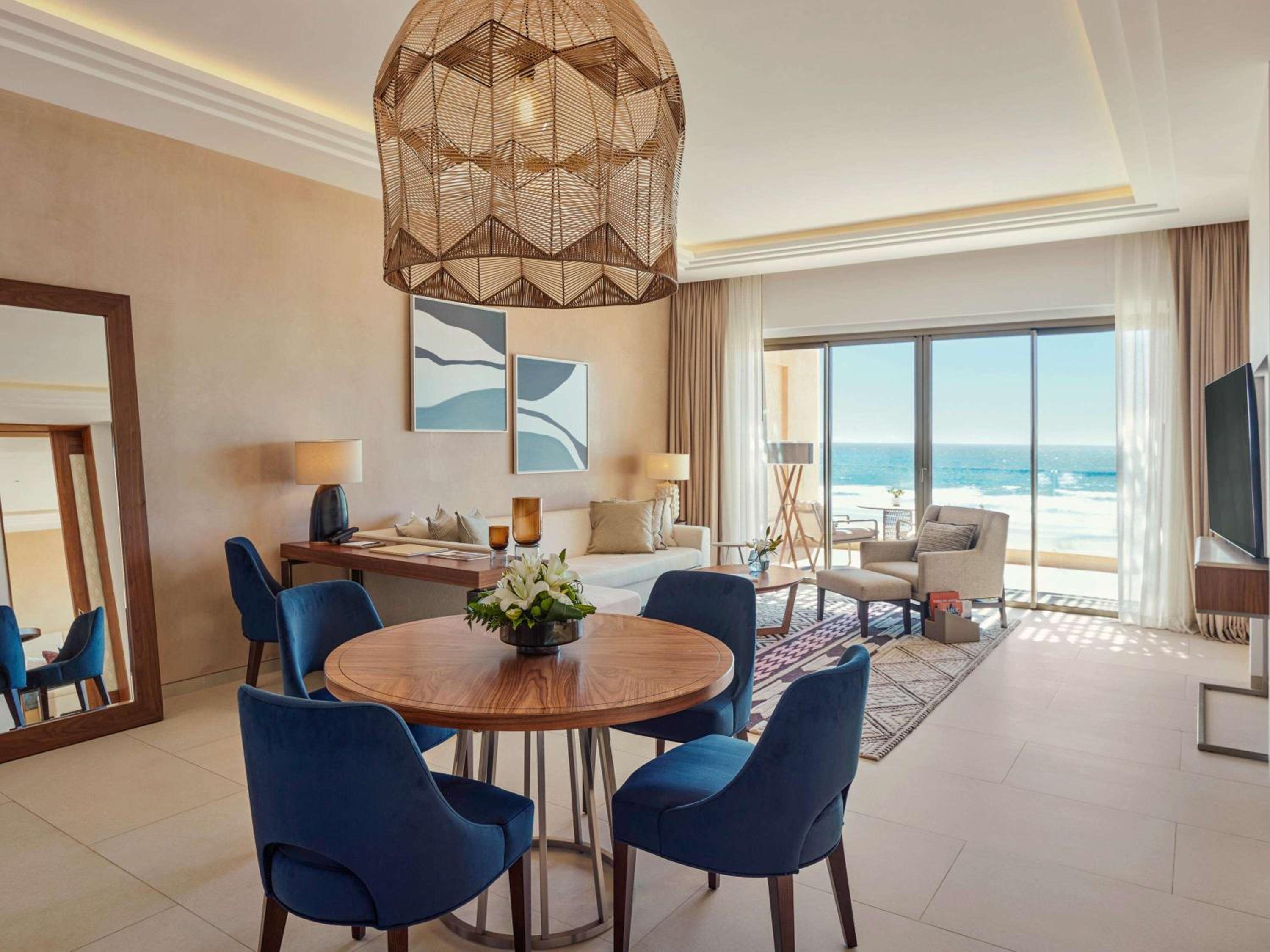 One-Bedroom Deluxe Suite with Ocean View - Photo 7