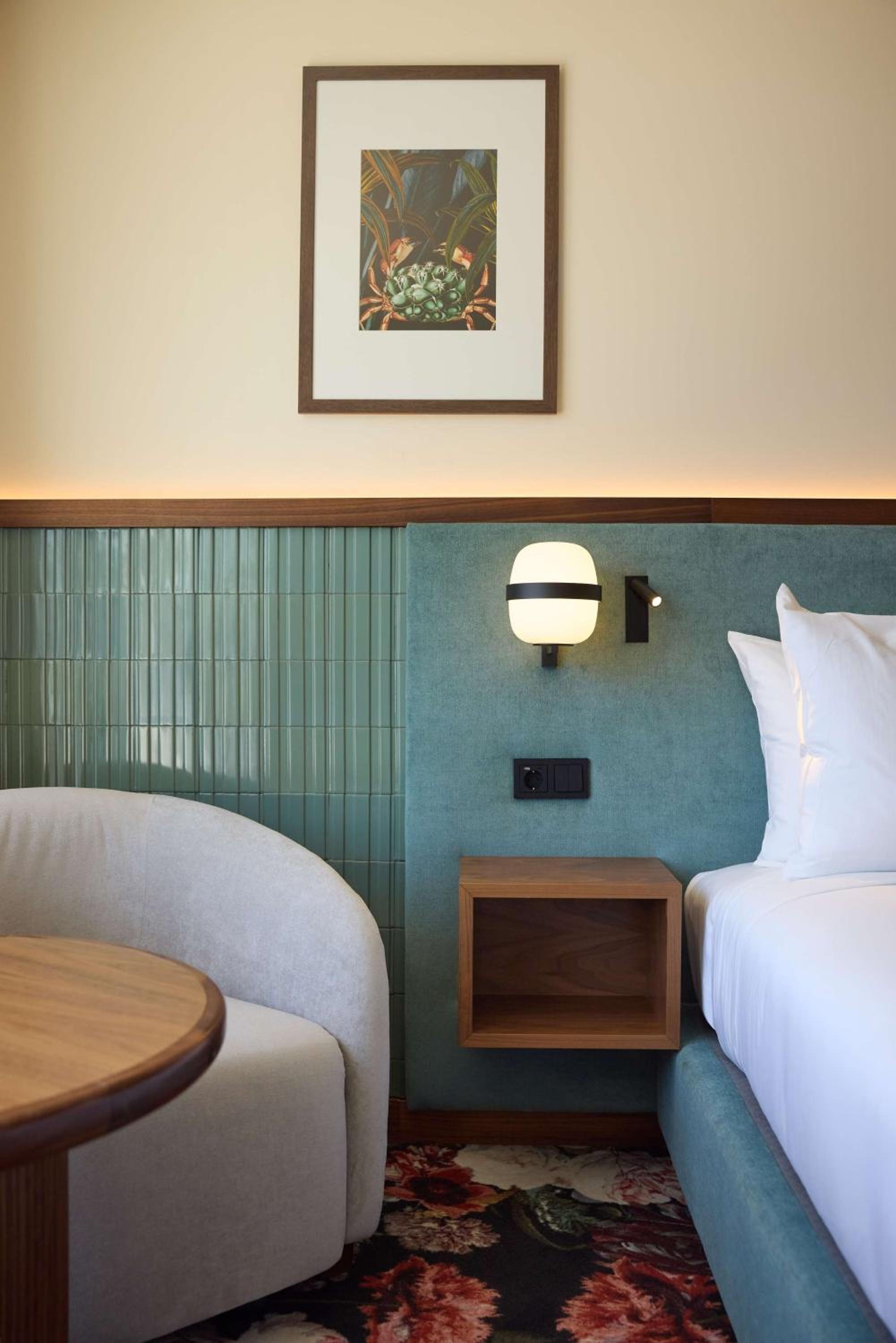 Superior King Room - Photo 1