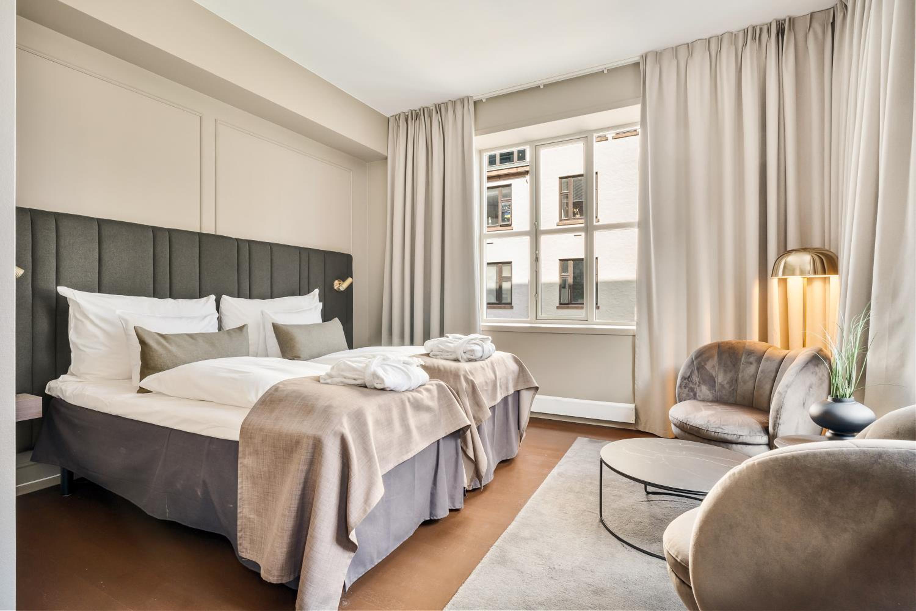 Deluxe Twin Room - Photo 1