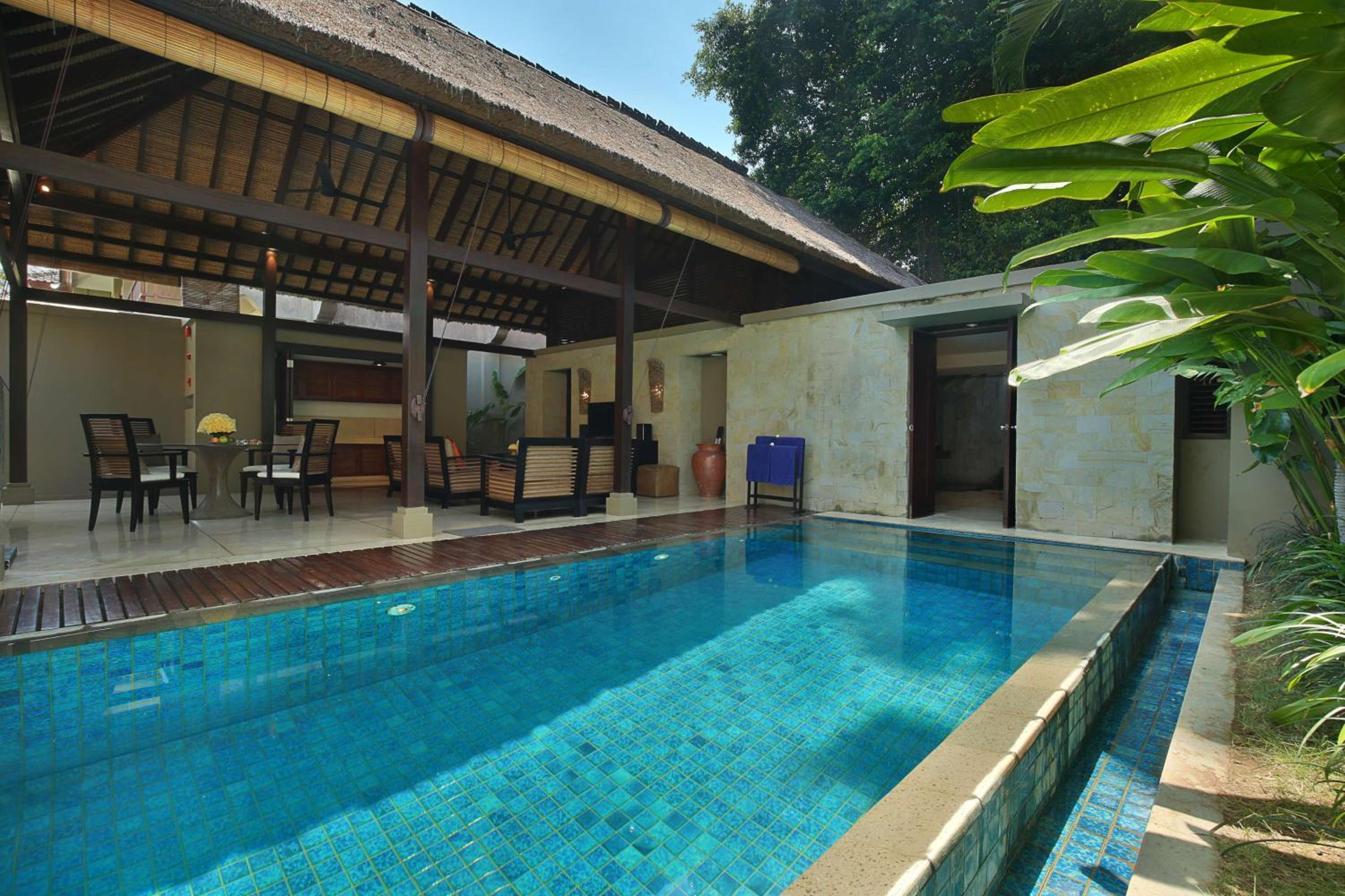  Presidential Villa photo 2