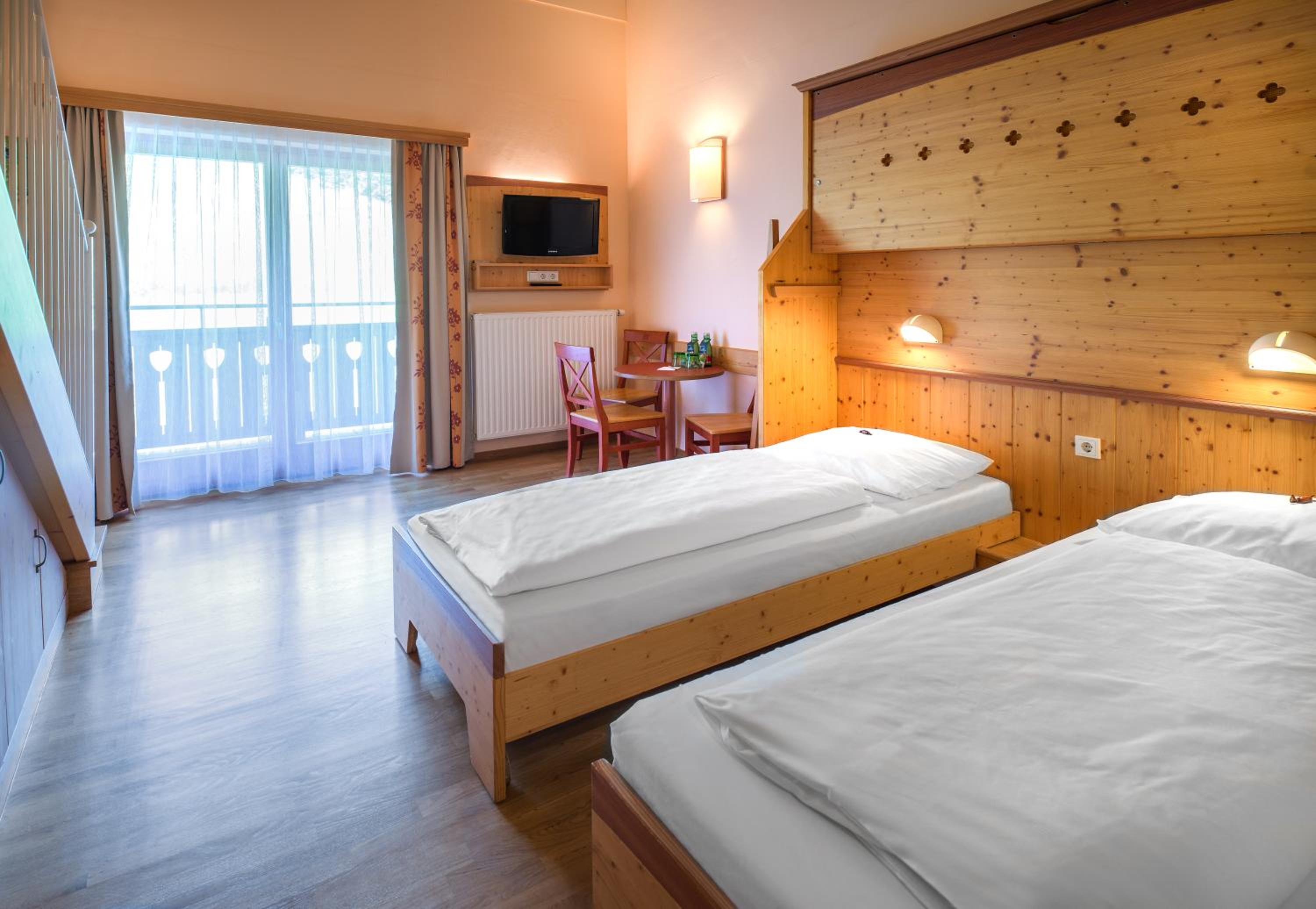 Family Suite - Photo 4