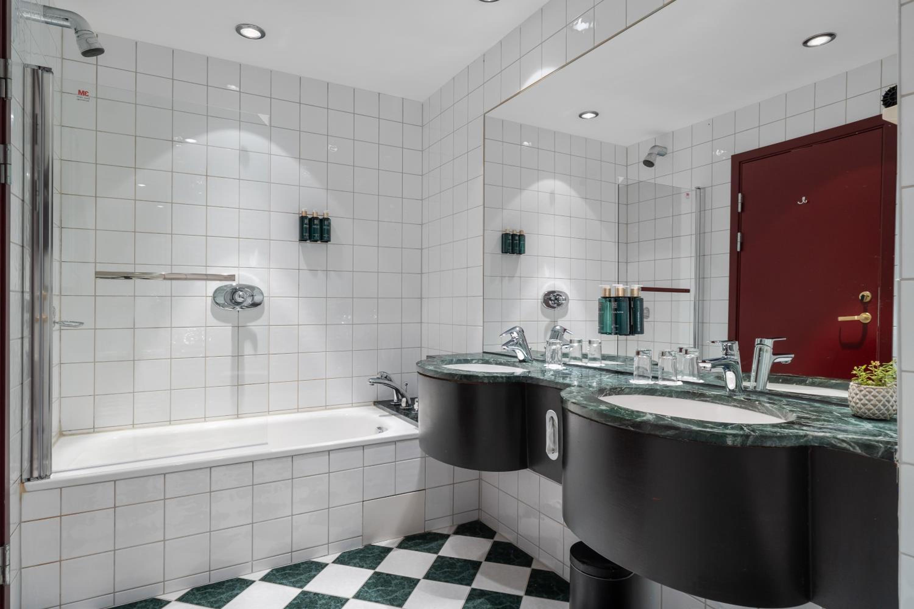 Junior Suite - Photo 5
