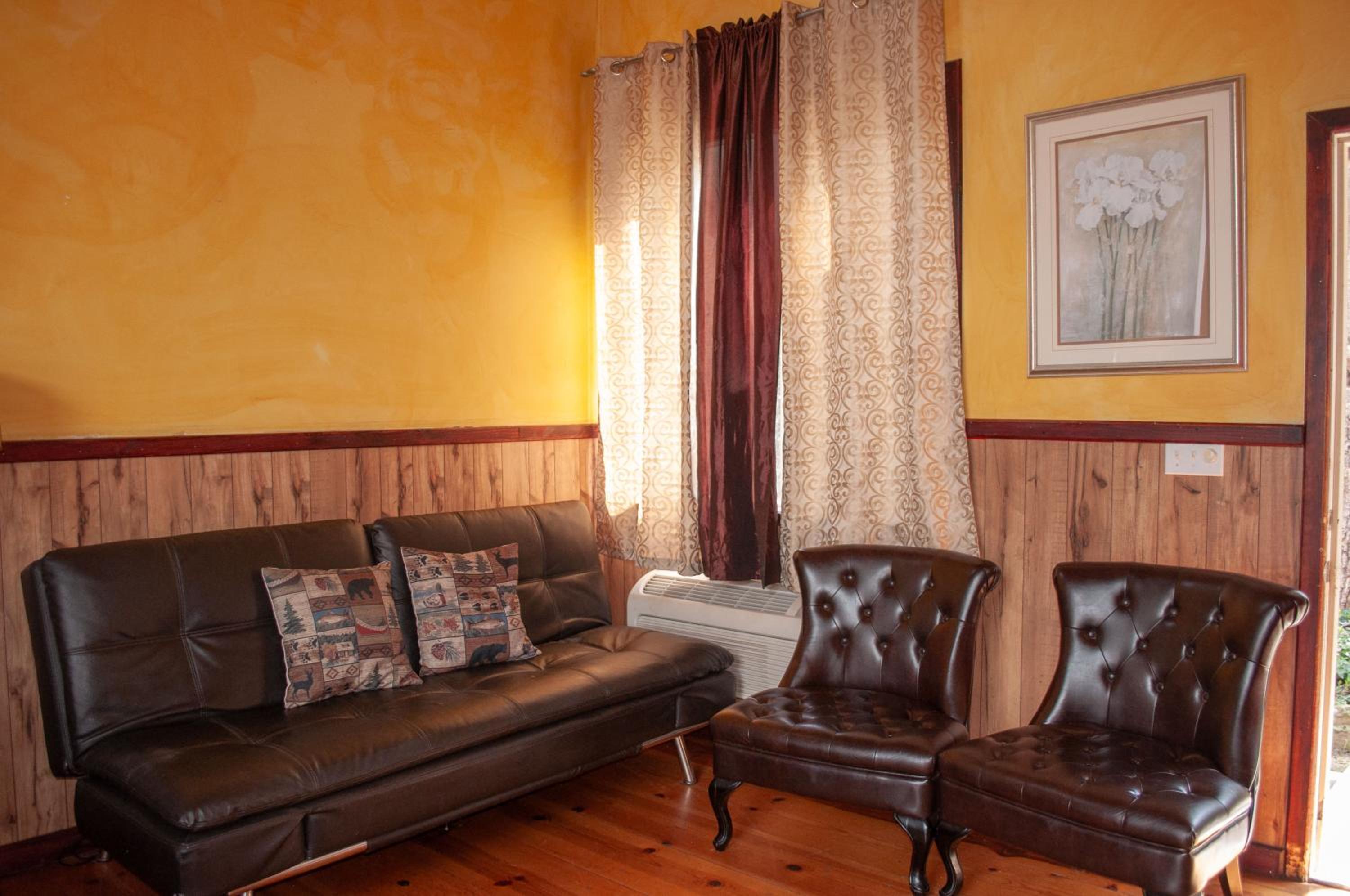 Family Room with Terrace and a Loft - Photo 8