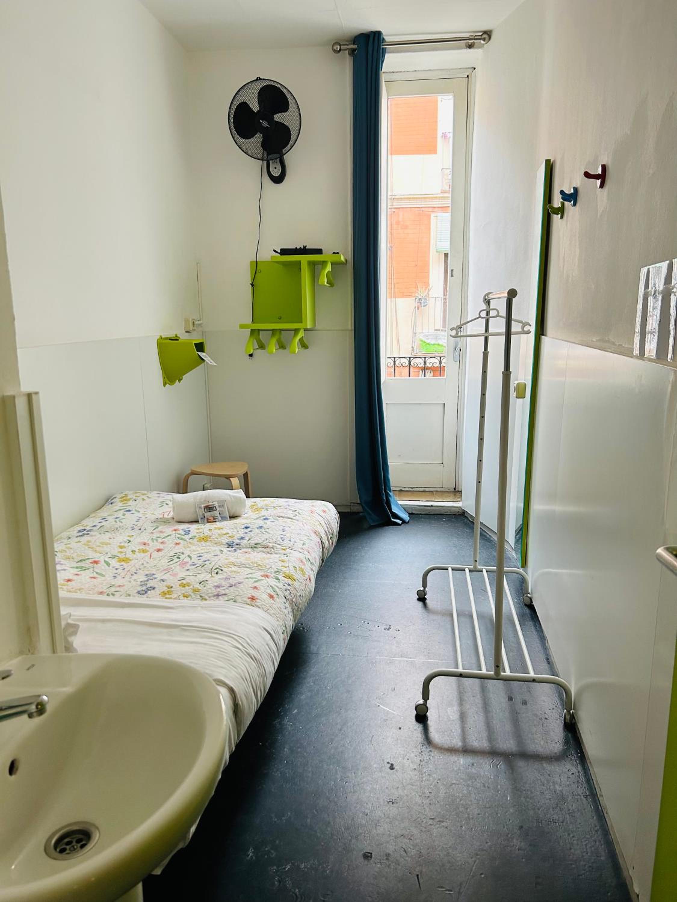 Habitación Sencilla con Balcón