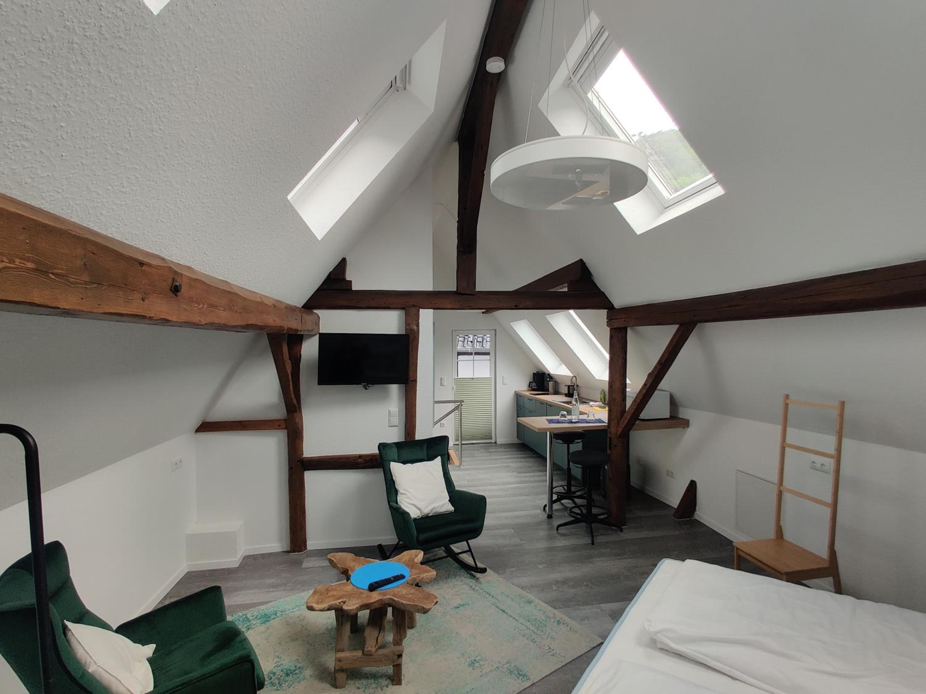 Studio with Balcony photo 1
