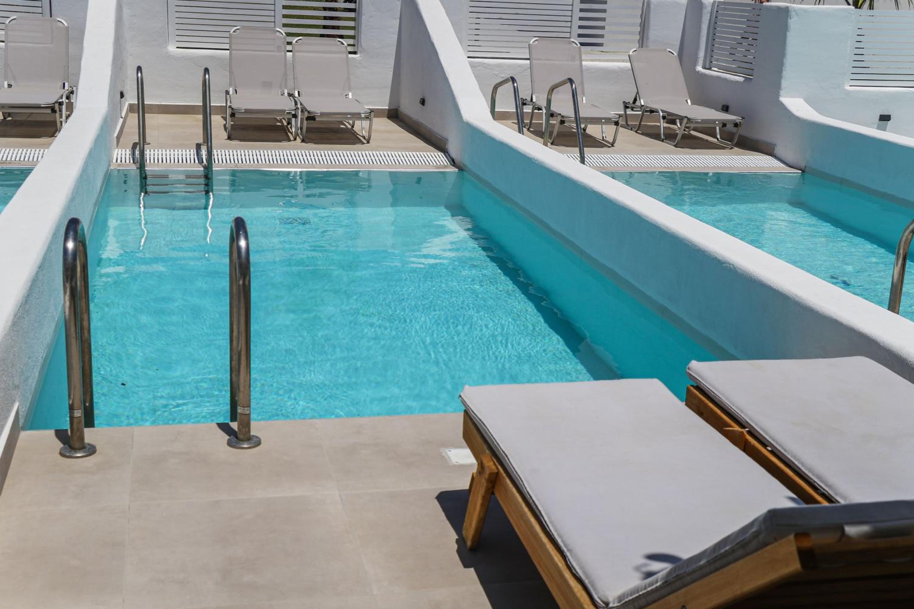 Junior Suite with Private Pool