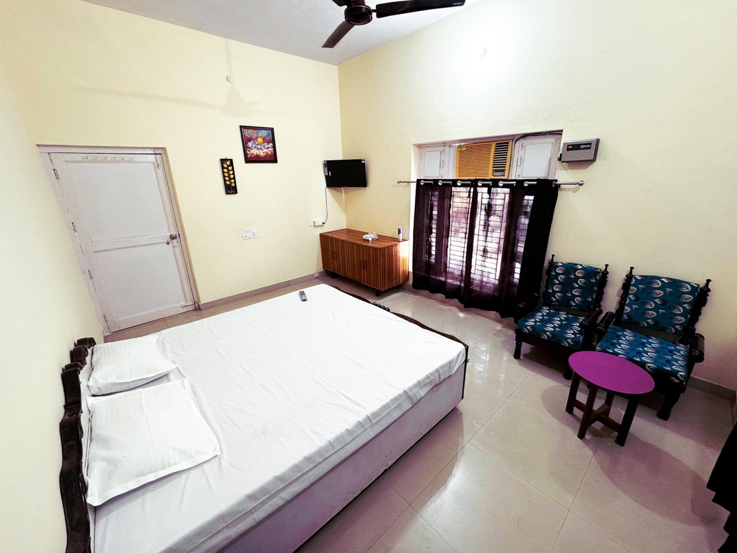 Deluxe Double Room photo 3