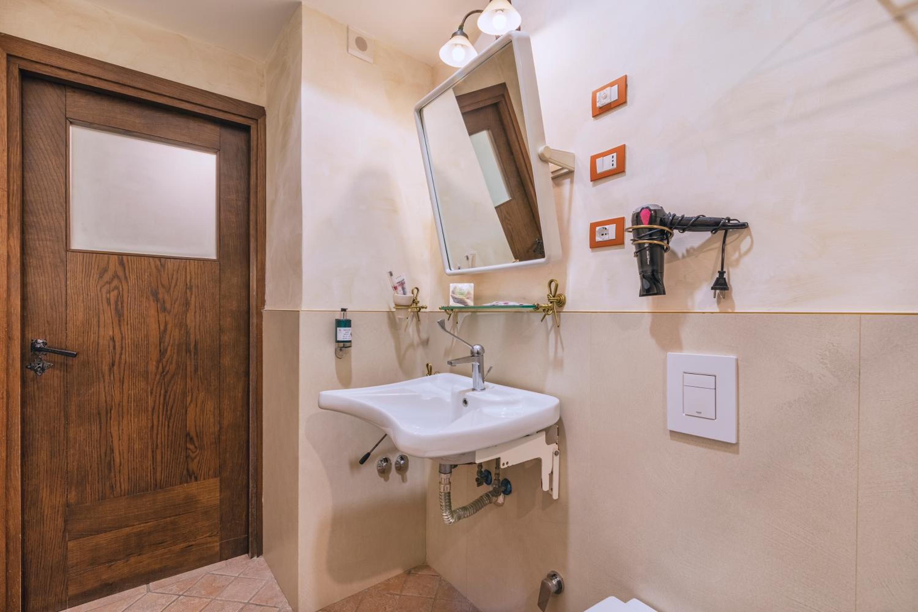 Triple Room with Balcony