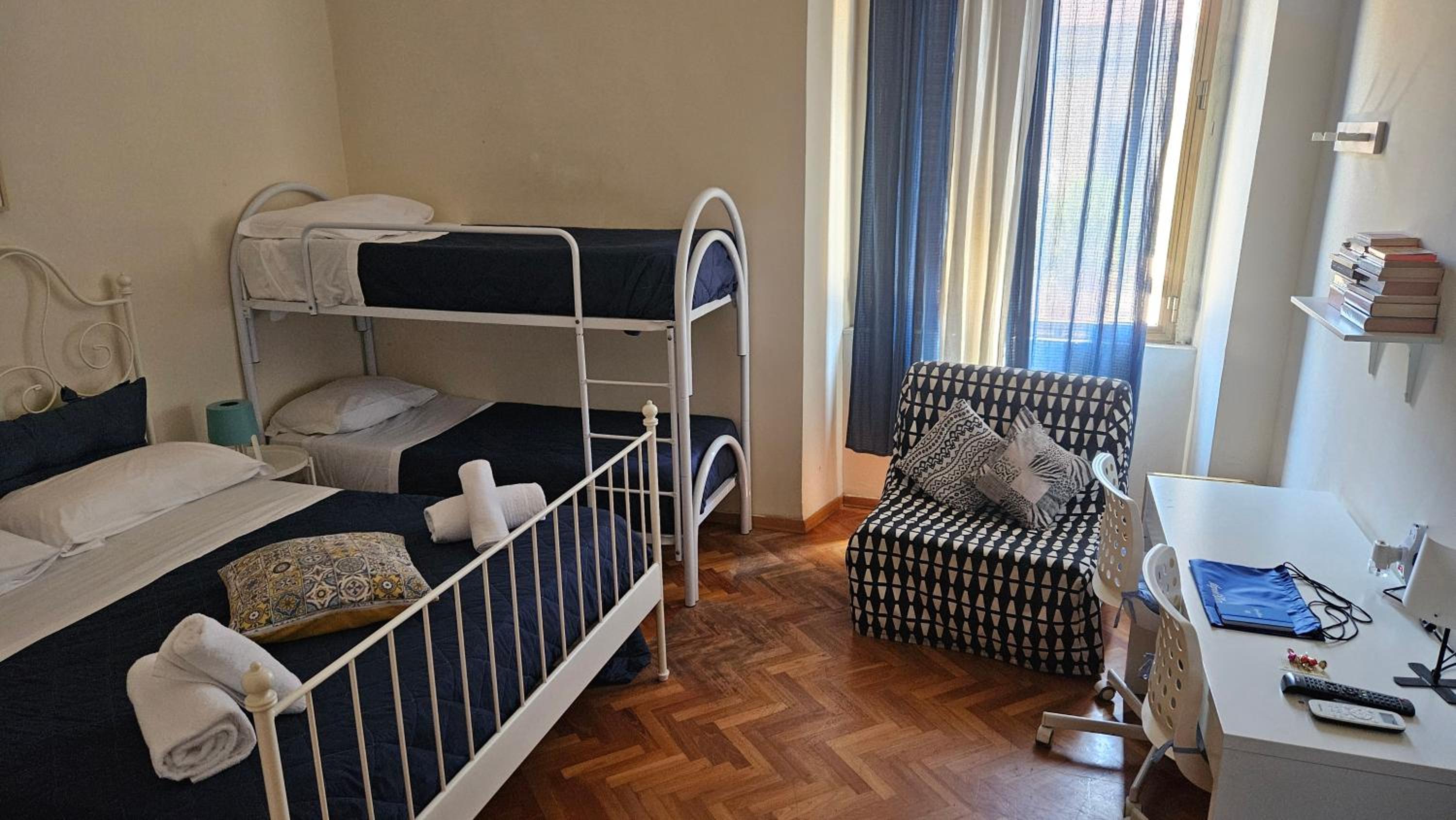 Quadruple Room with Private Bathroom