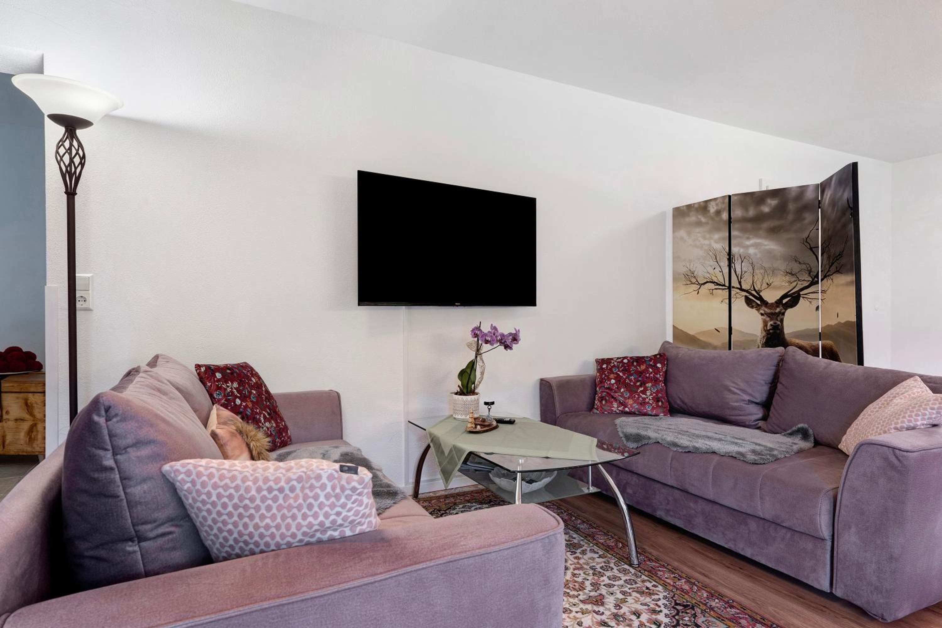 Two-Bedroom Deluxe Apartment with Garden View