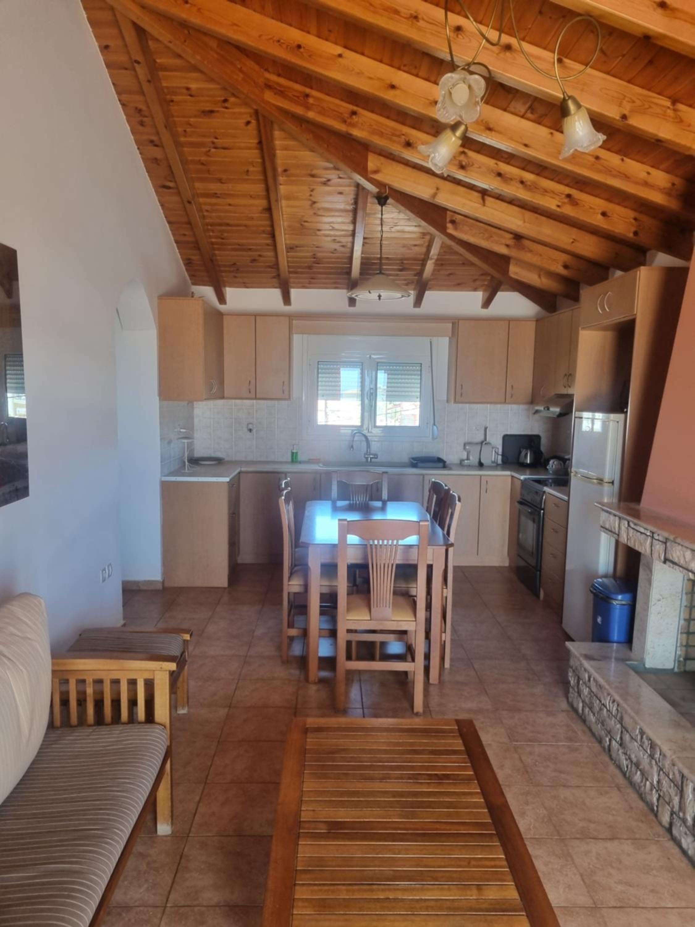 Two-Bedroom Apartment with Terrace and Sea View - Photo 3