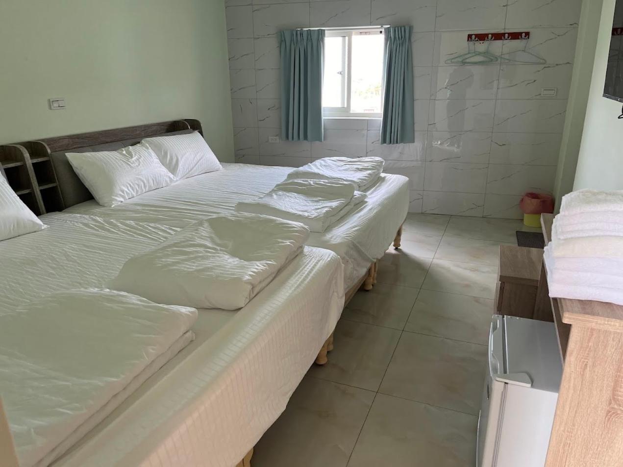 Quadruple Room with Bathroom photo 3