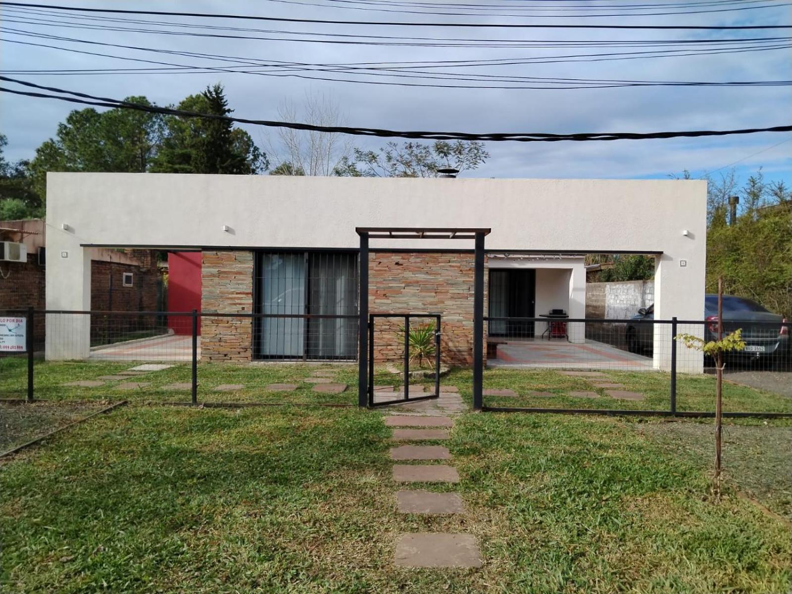 Two-Bedroom House photo 2