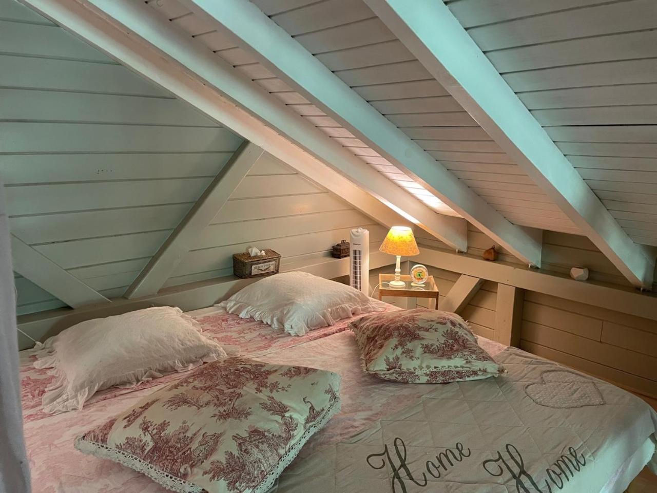 Two-Bedroom House photo 2